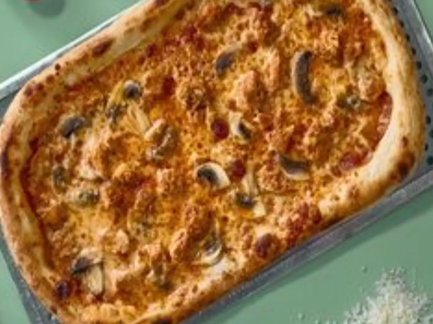 Medium Mexican Meat Pizza