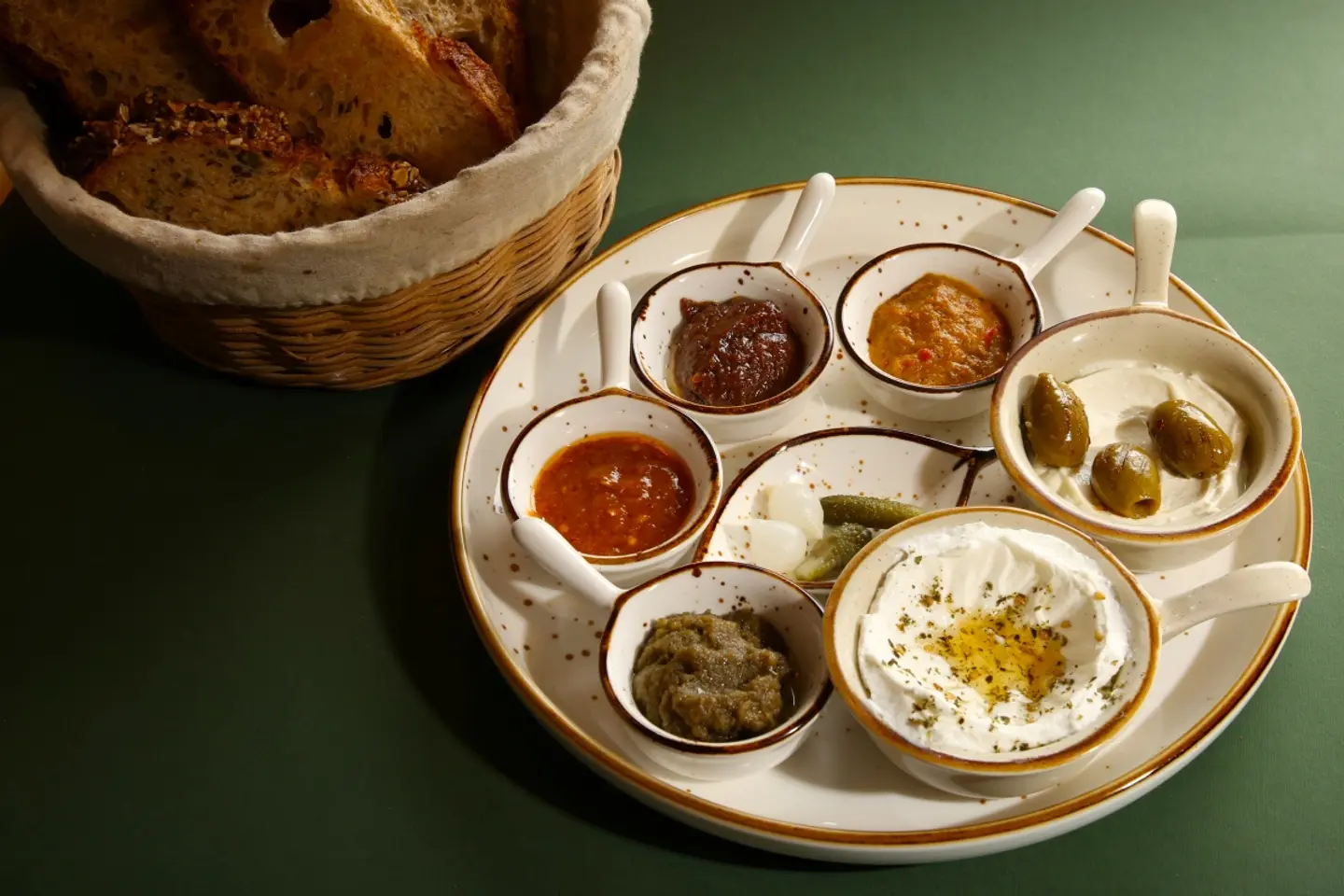 Bread And Spicy Mabouj
