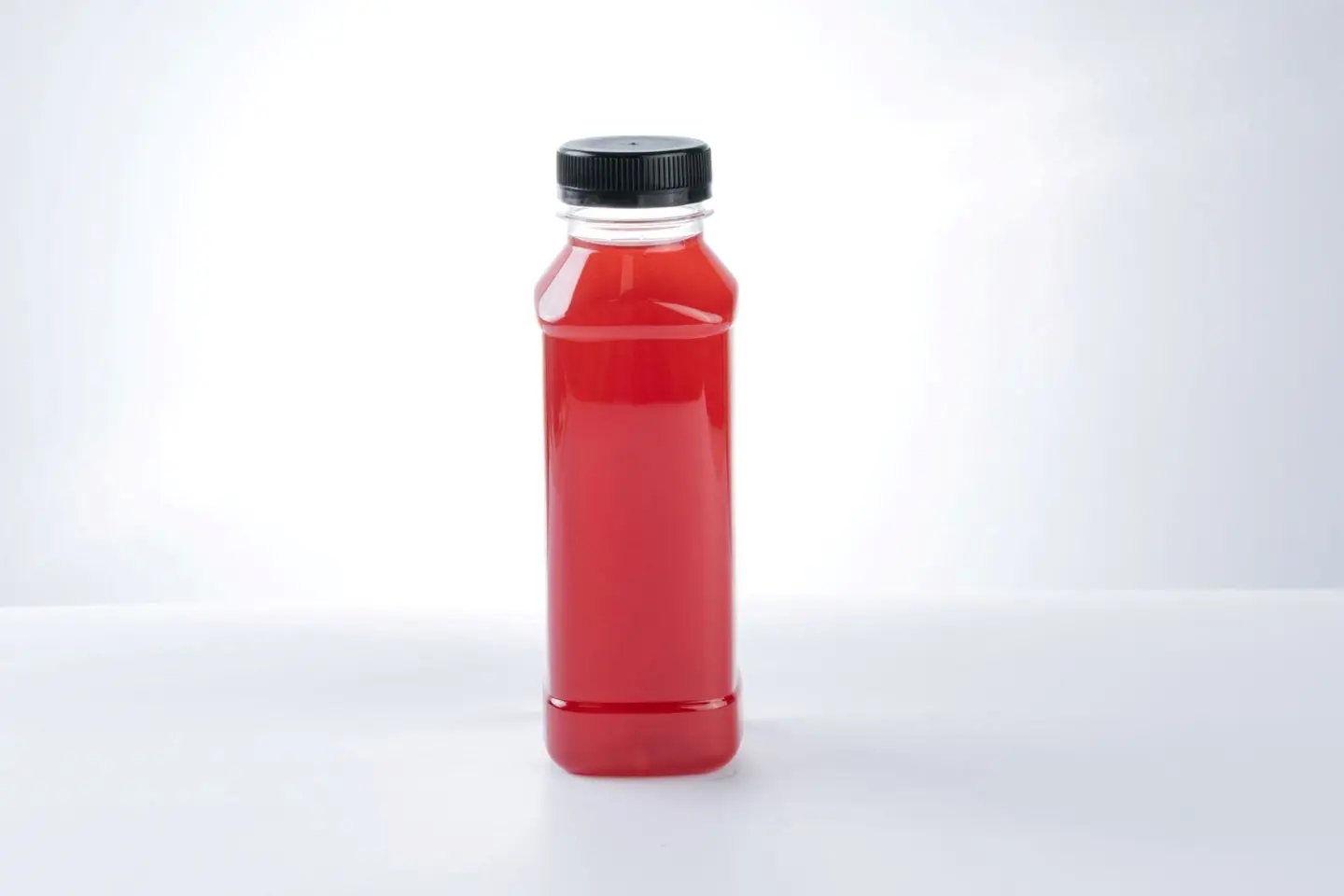 مشروب الكركدية بالقرفة