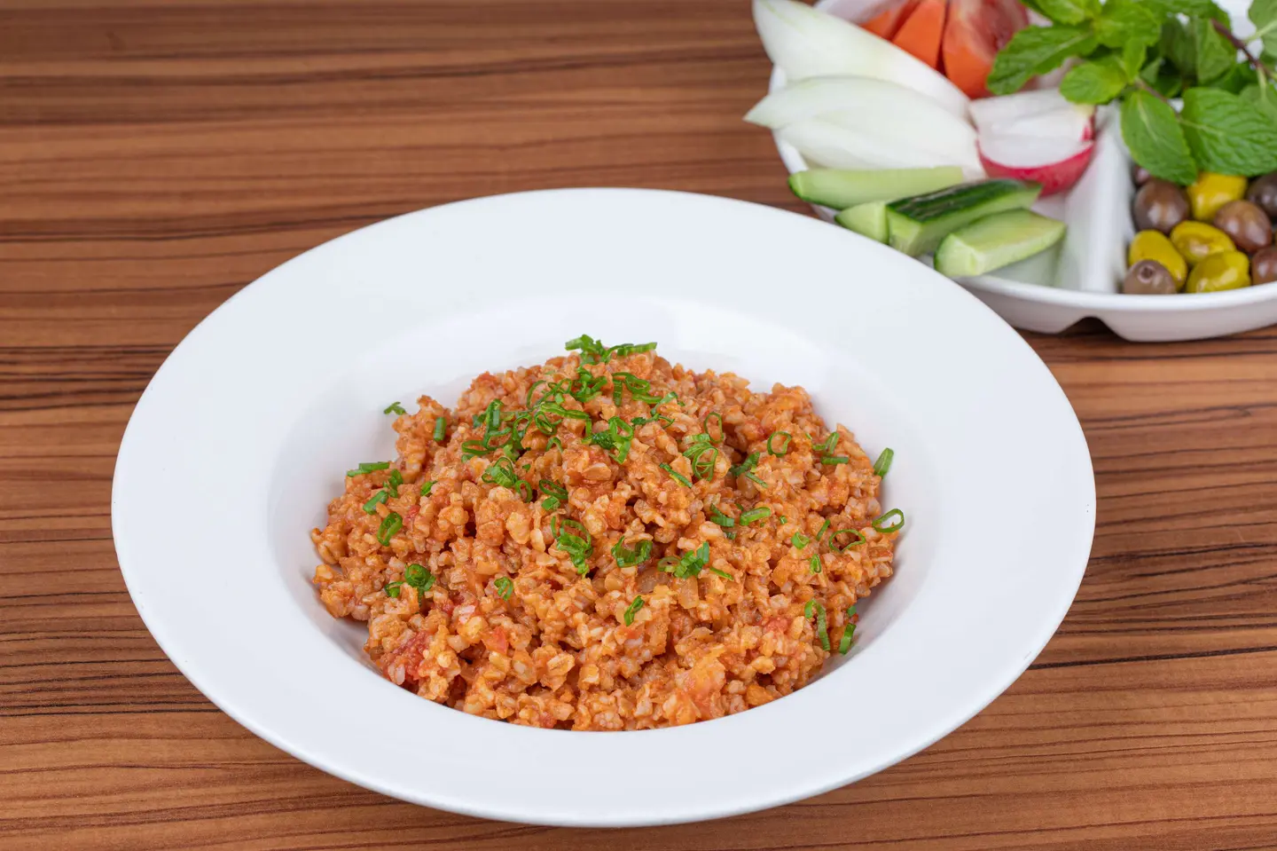 بورغل بالبندورة