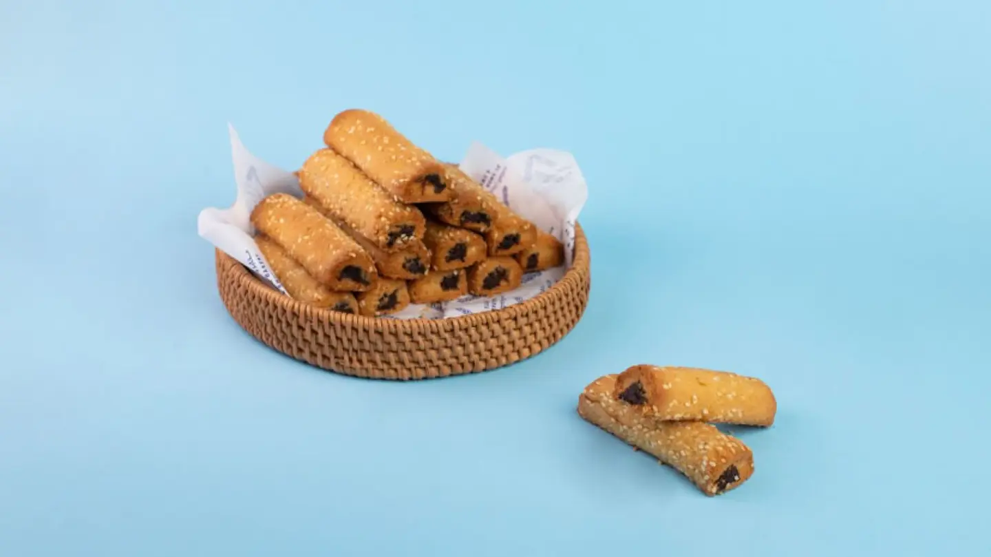 Maamoul Sesame Dates Box