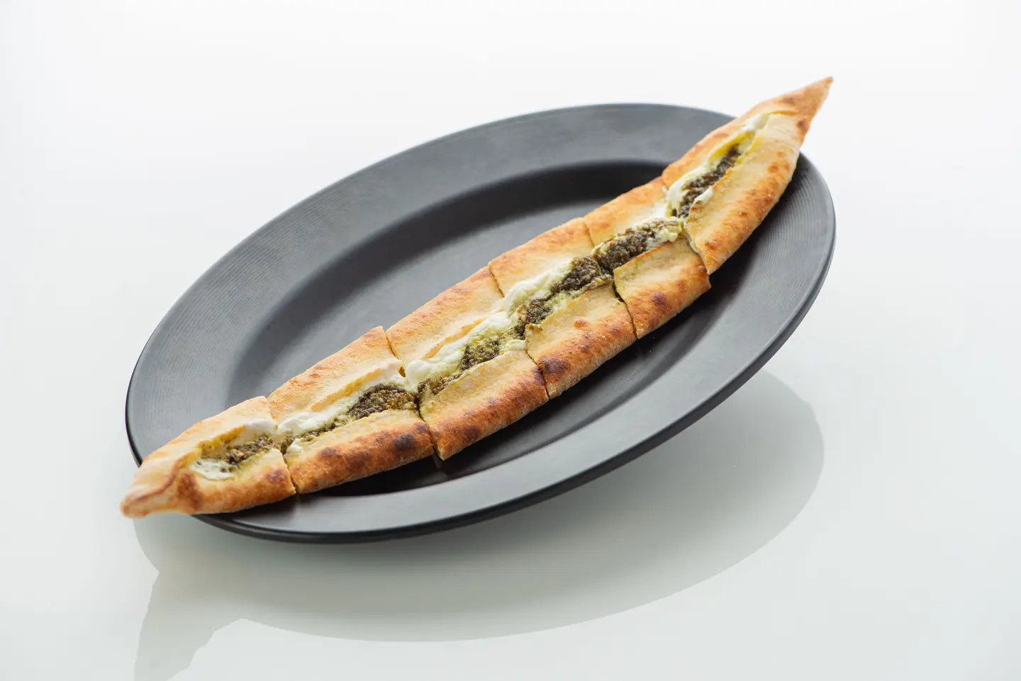 فطيرة لبنه زعتر