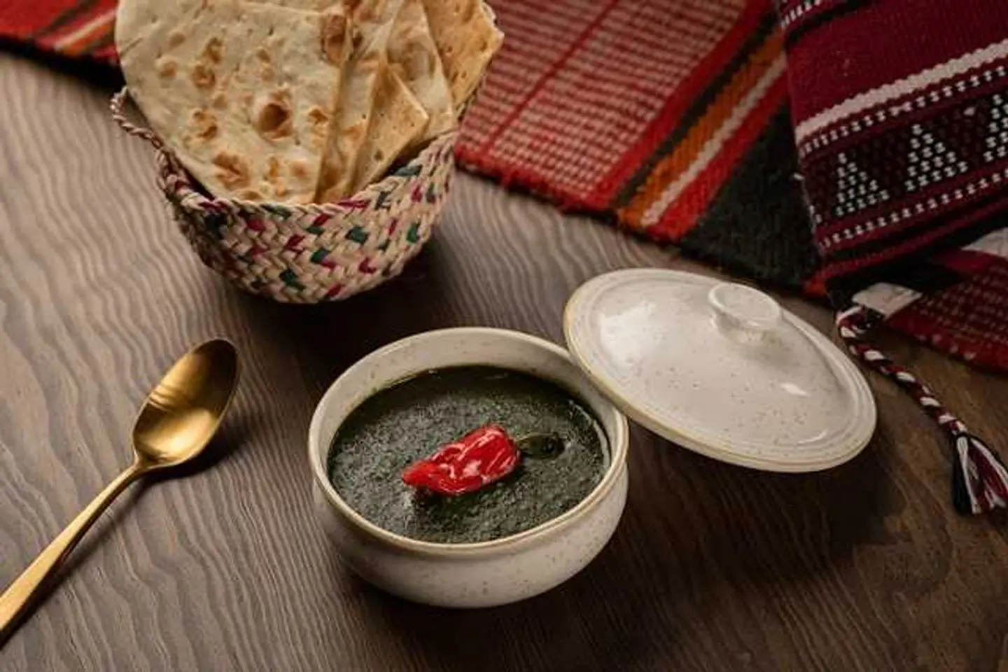 Molokhia