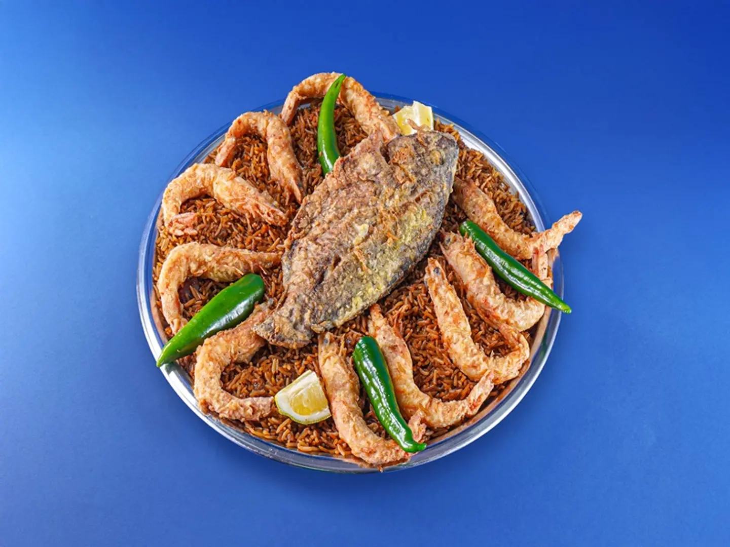 Tray Fried Tilapia Fish With Shrimp