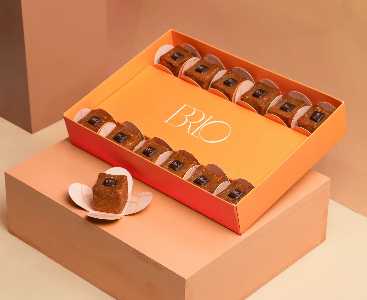 Madrid Box Mini Cheesecake 12 Pieces