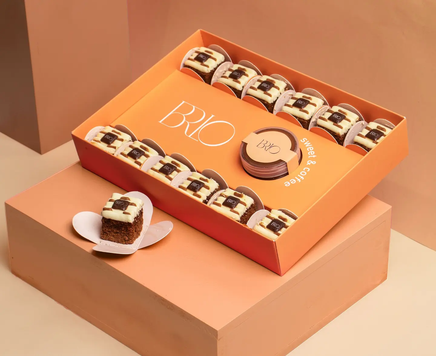 Box Carrot Cake