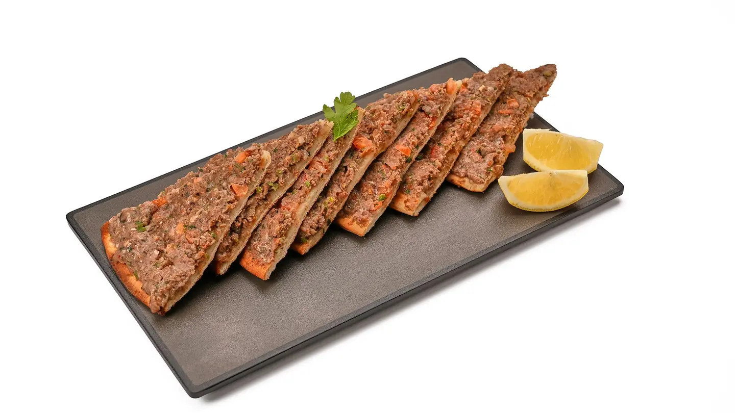 Lahmeh Bajin