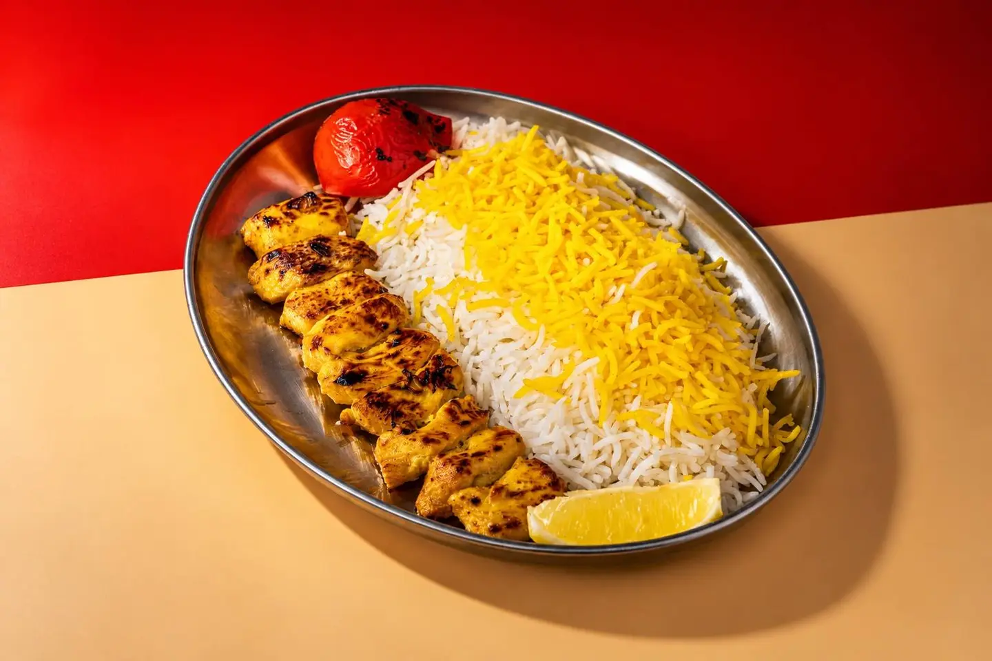 جوجه مشوي مع الأرز