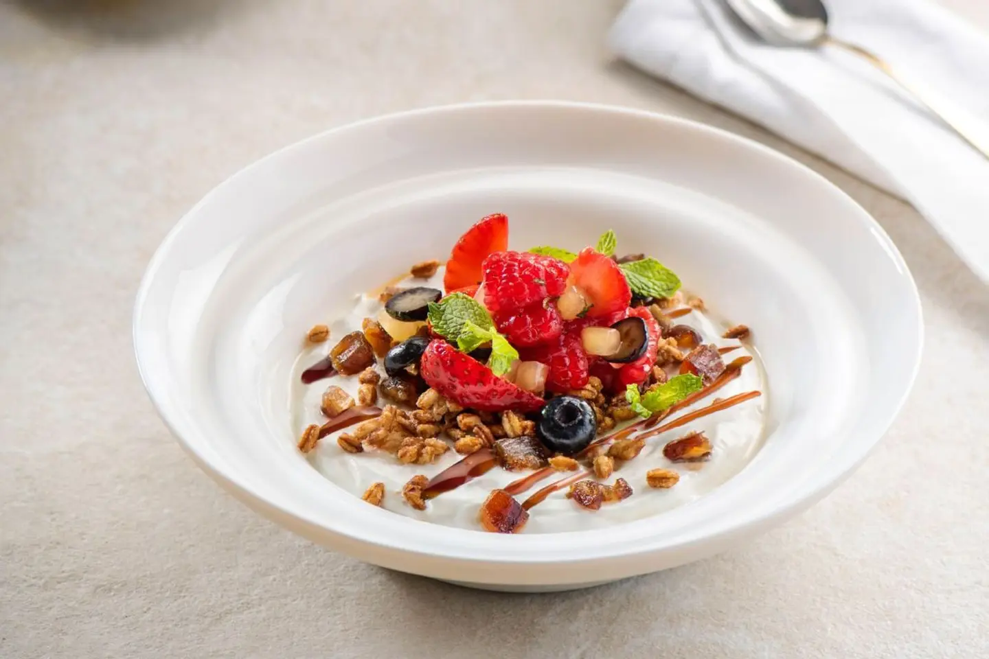 Organic Date & Yoghurt Bowl
