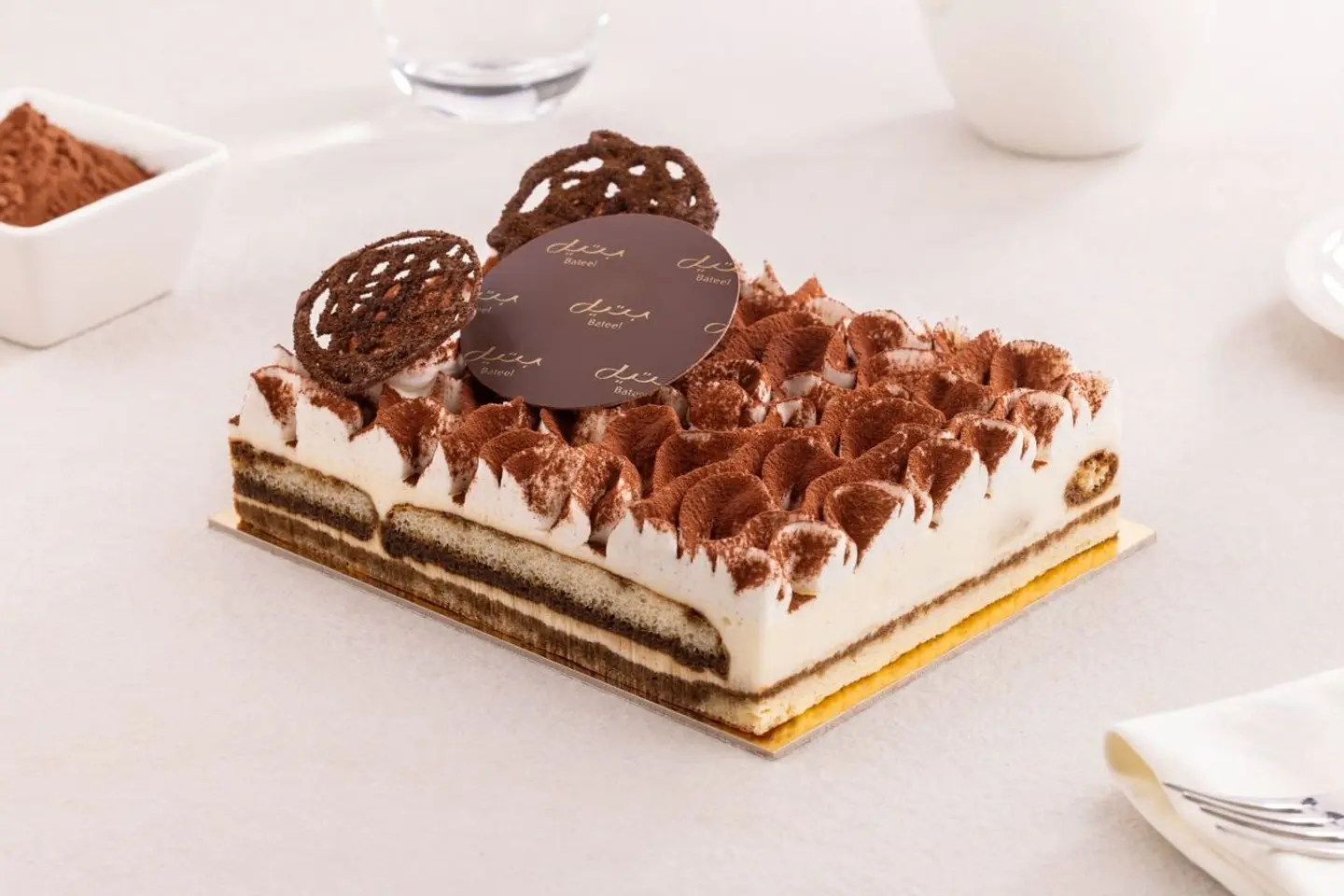 Tiramisu Large Cake