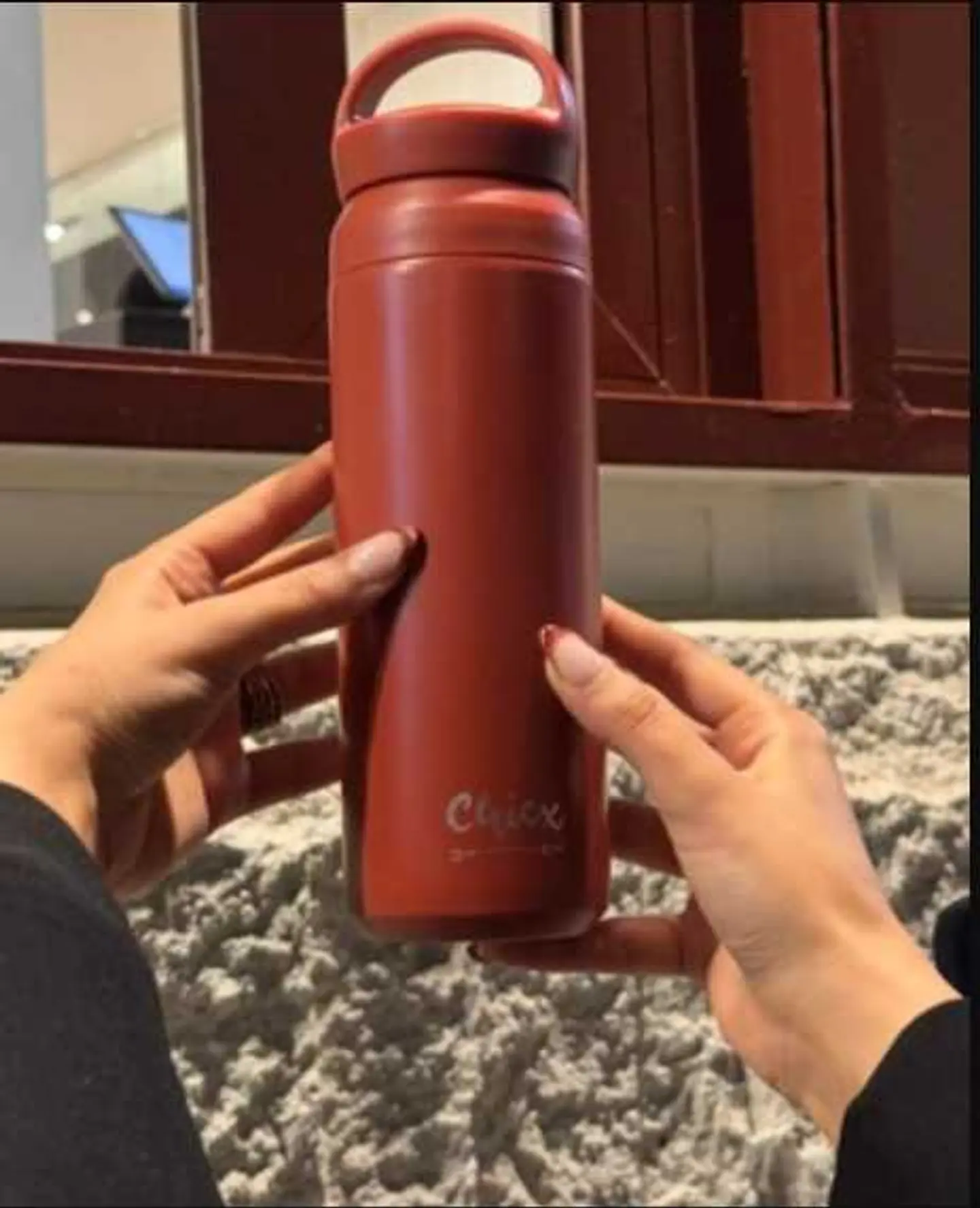 مق شيكس ترافل بورجندي