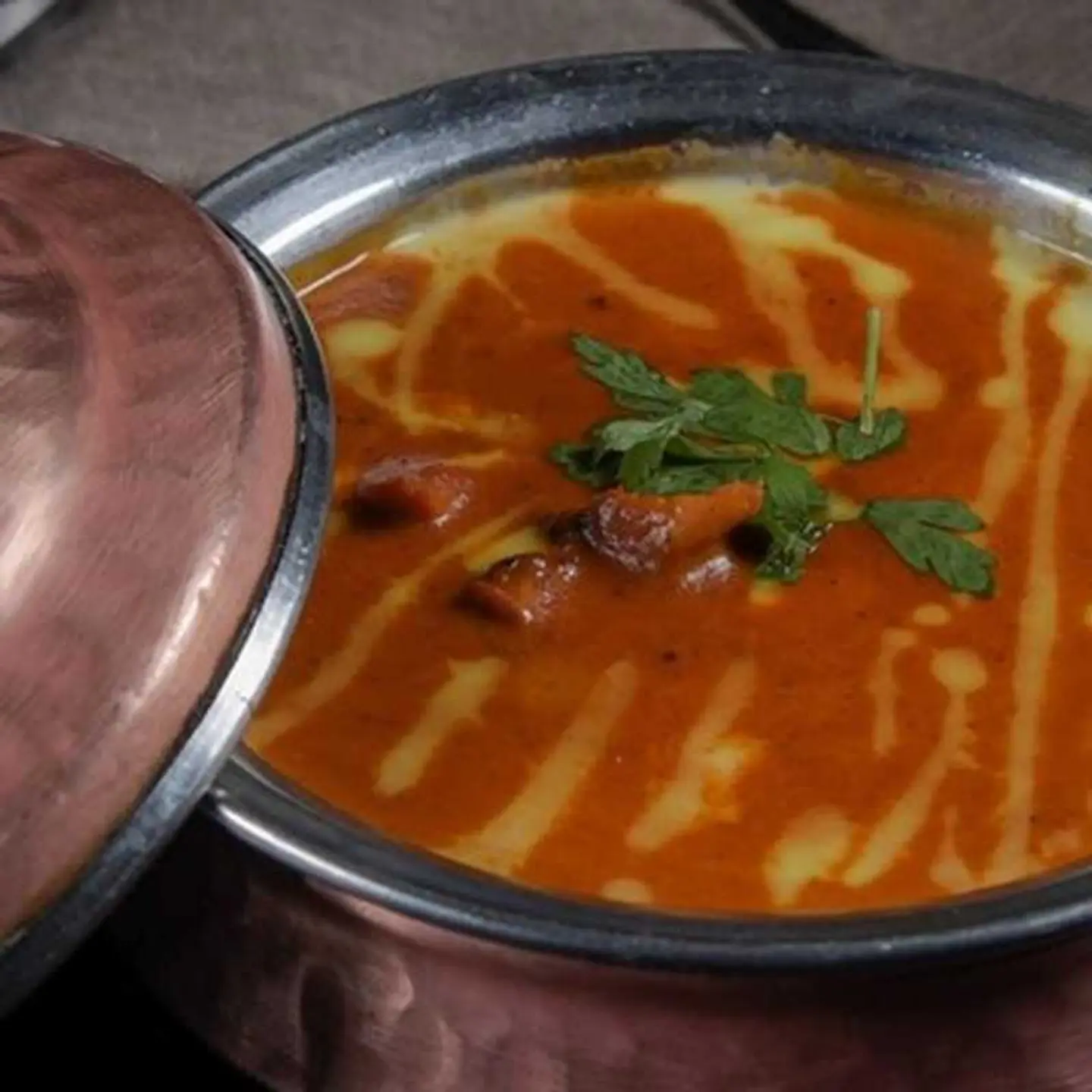 دجاج بالزبدة