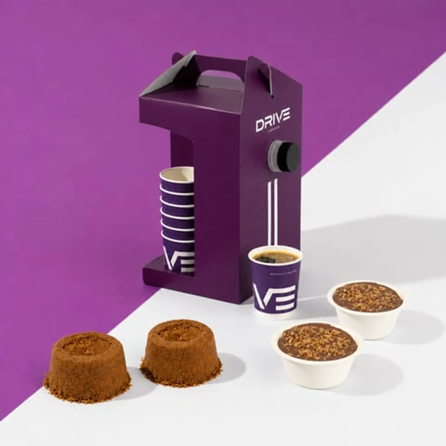 2 Cookies Scoop & 1coffee Box6cups & 2cheesecake