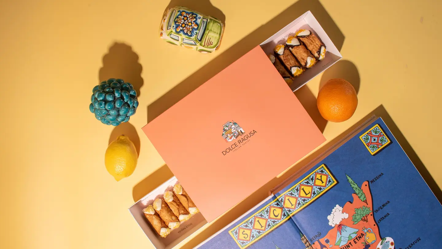 Cannoli Twin Box