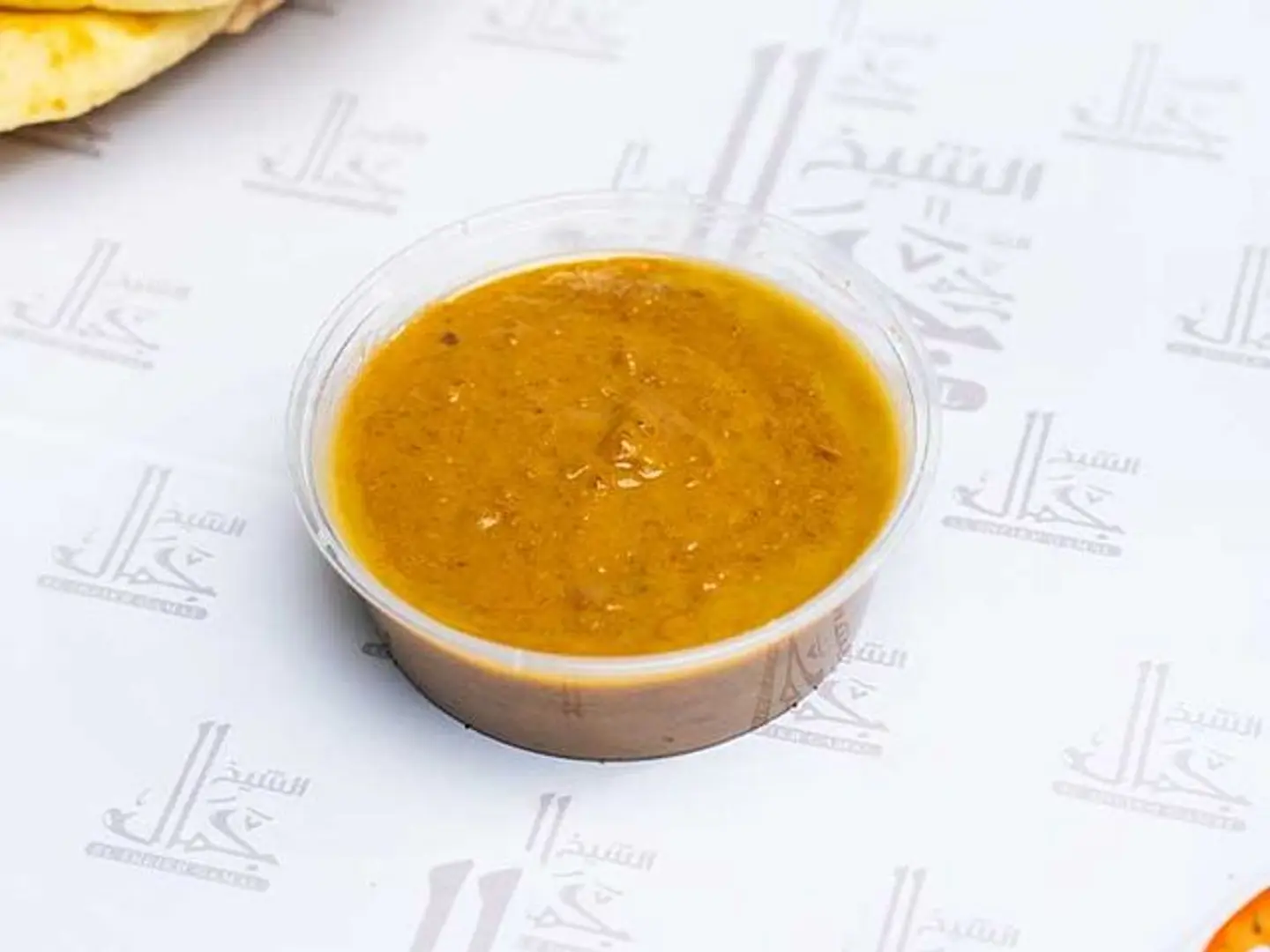 علبة فول