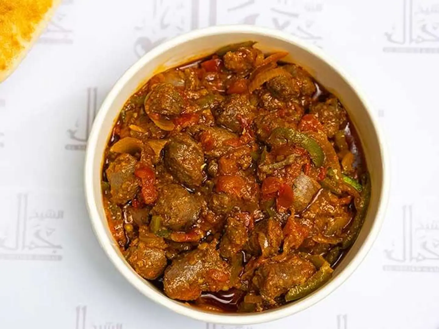 علبة فول سجق