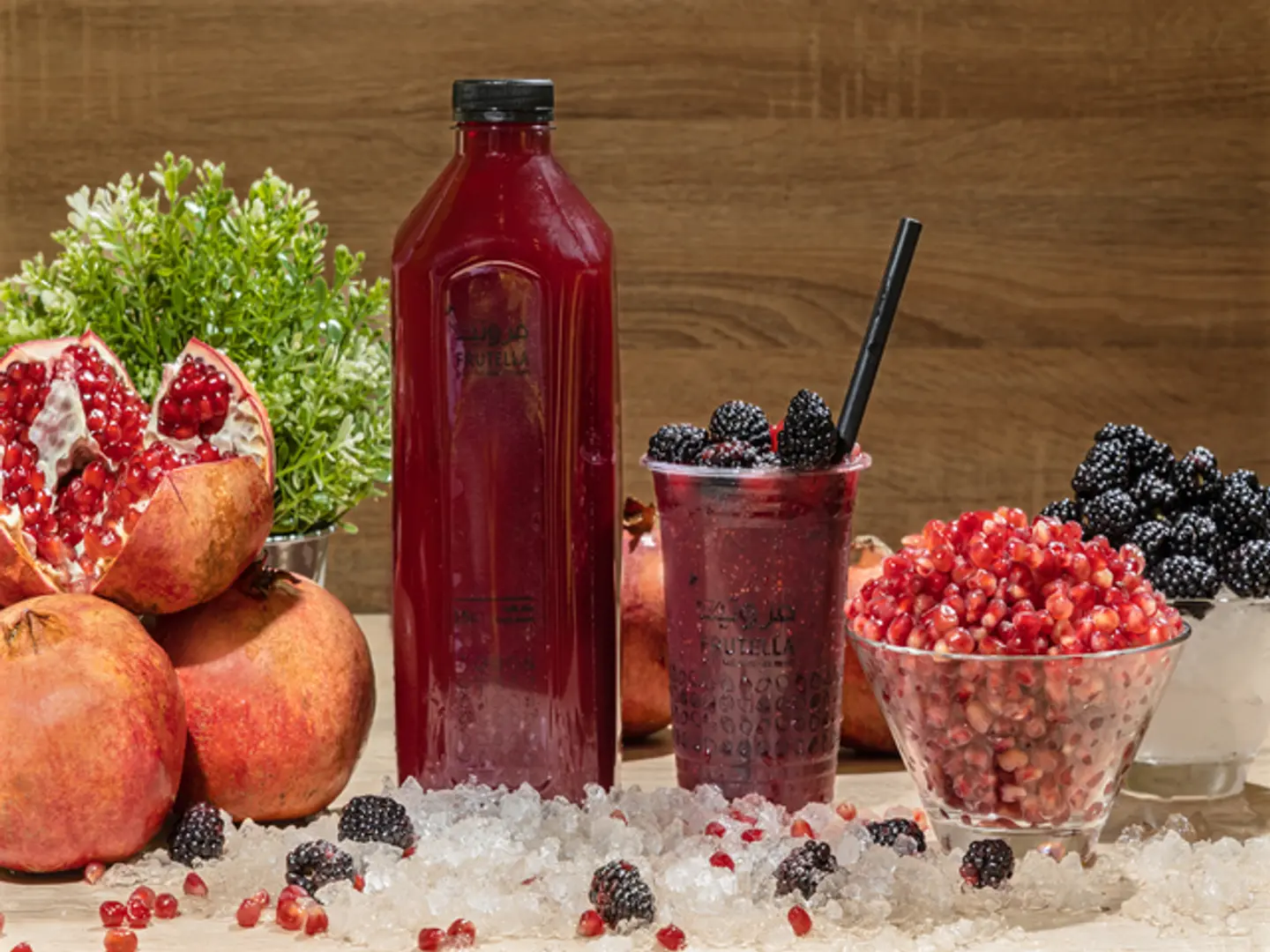 Pomegranate And Berries Large