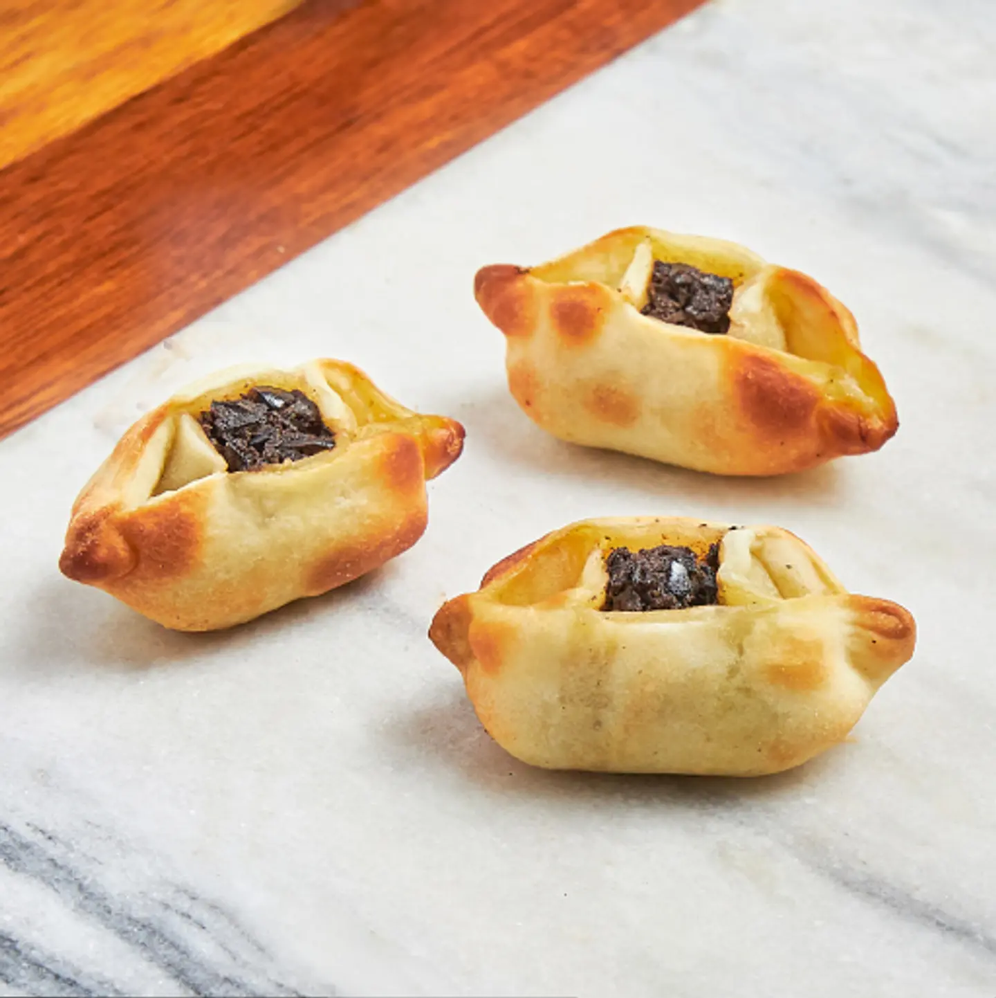 Mini Black Olives