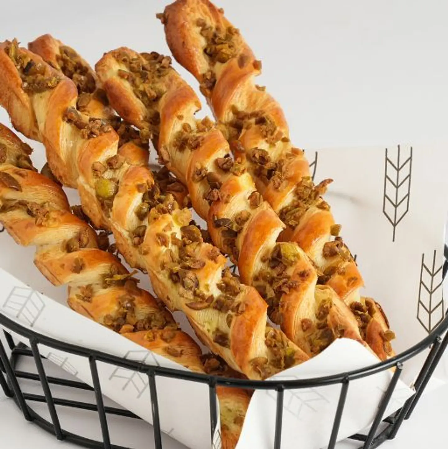 Green Olives Twists