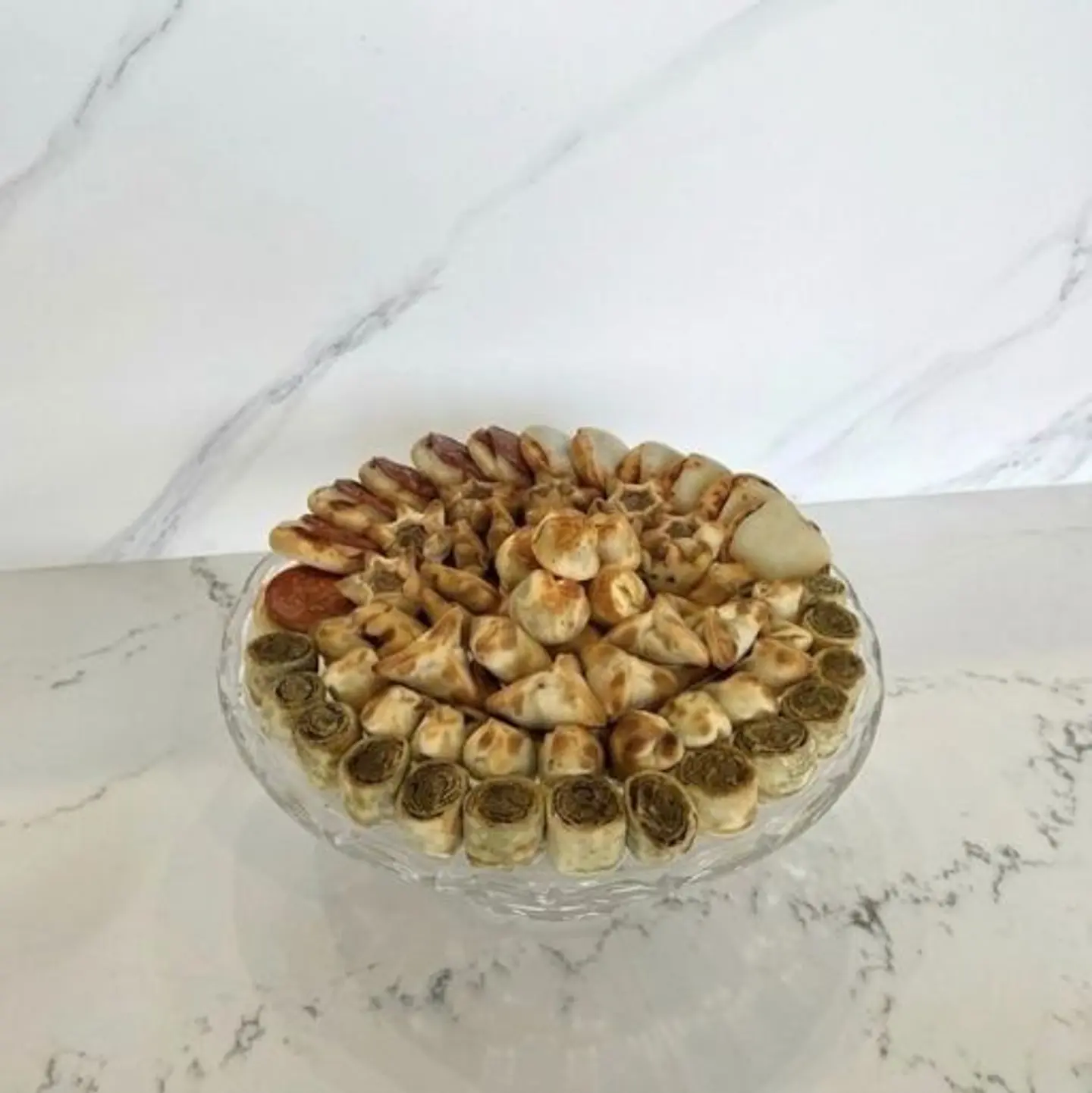 Mixed Fatayer Diyafa Tray