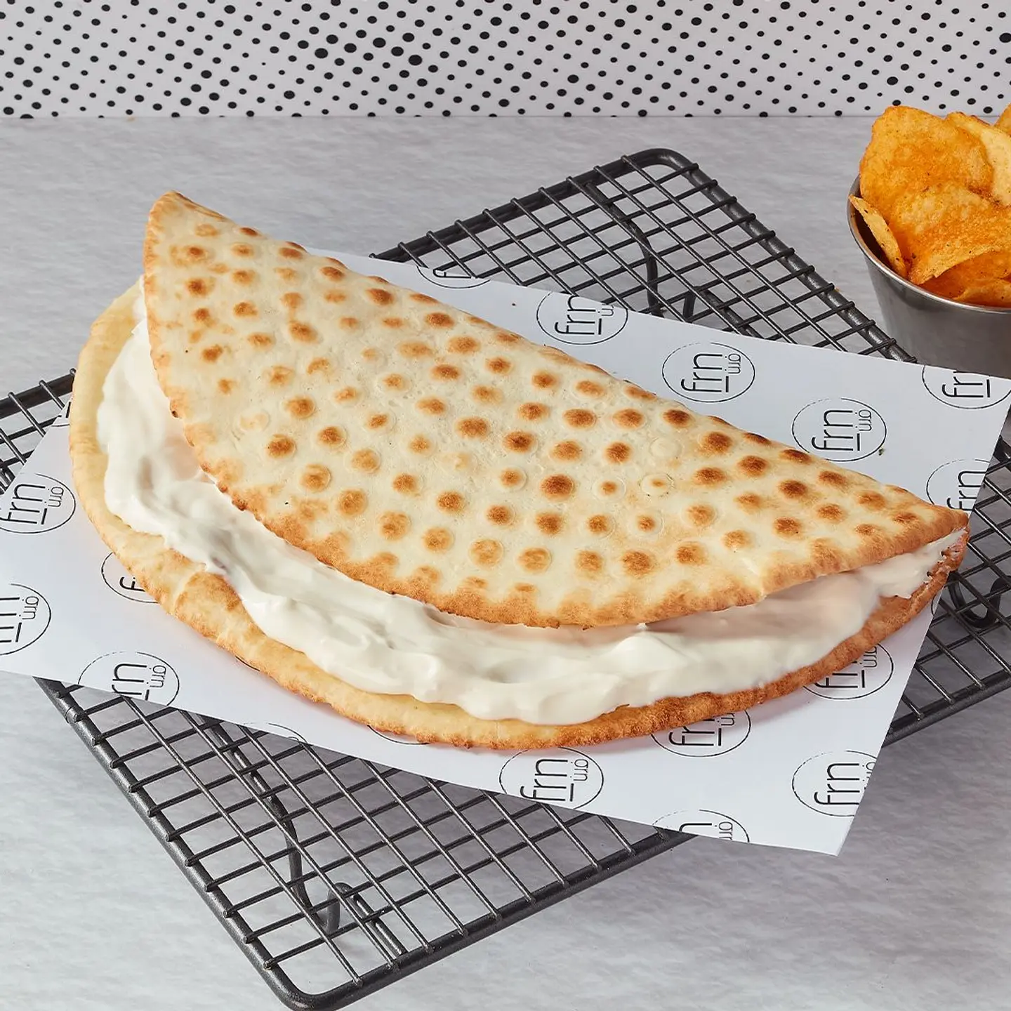 Cheese Kassat & Chips