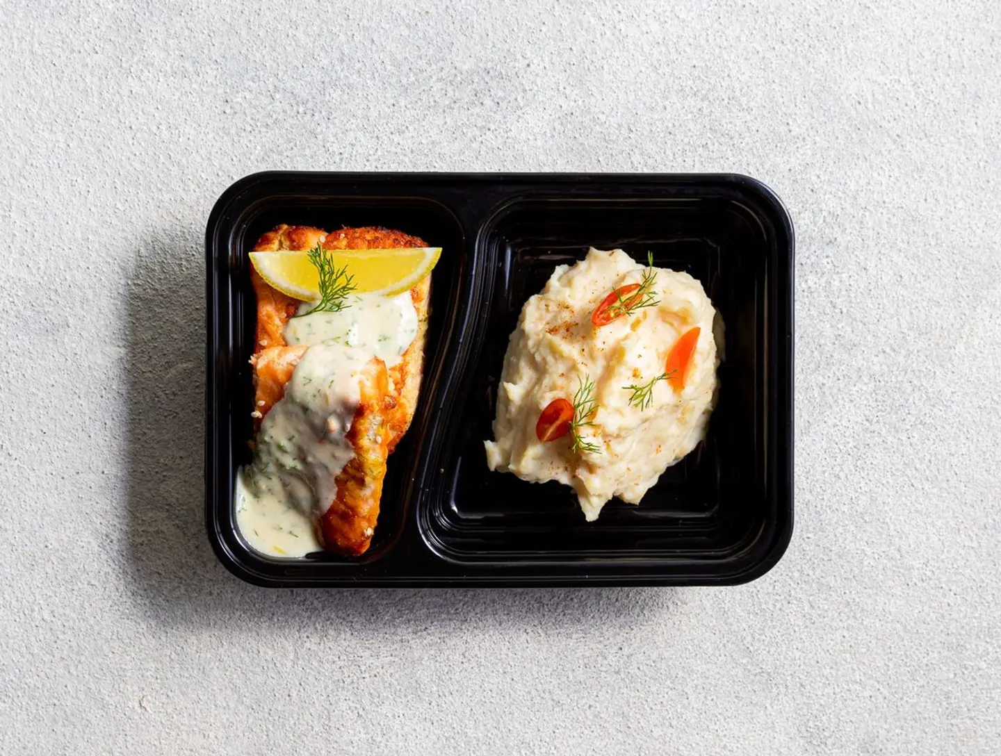 Salmon With Lemon Dill Sauce