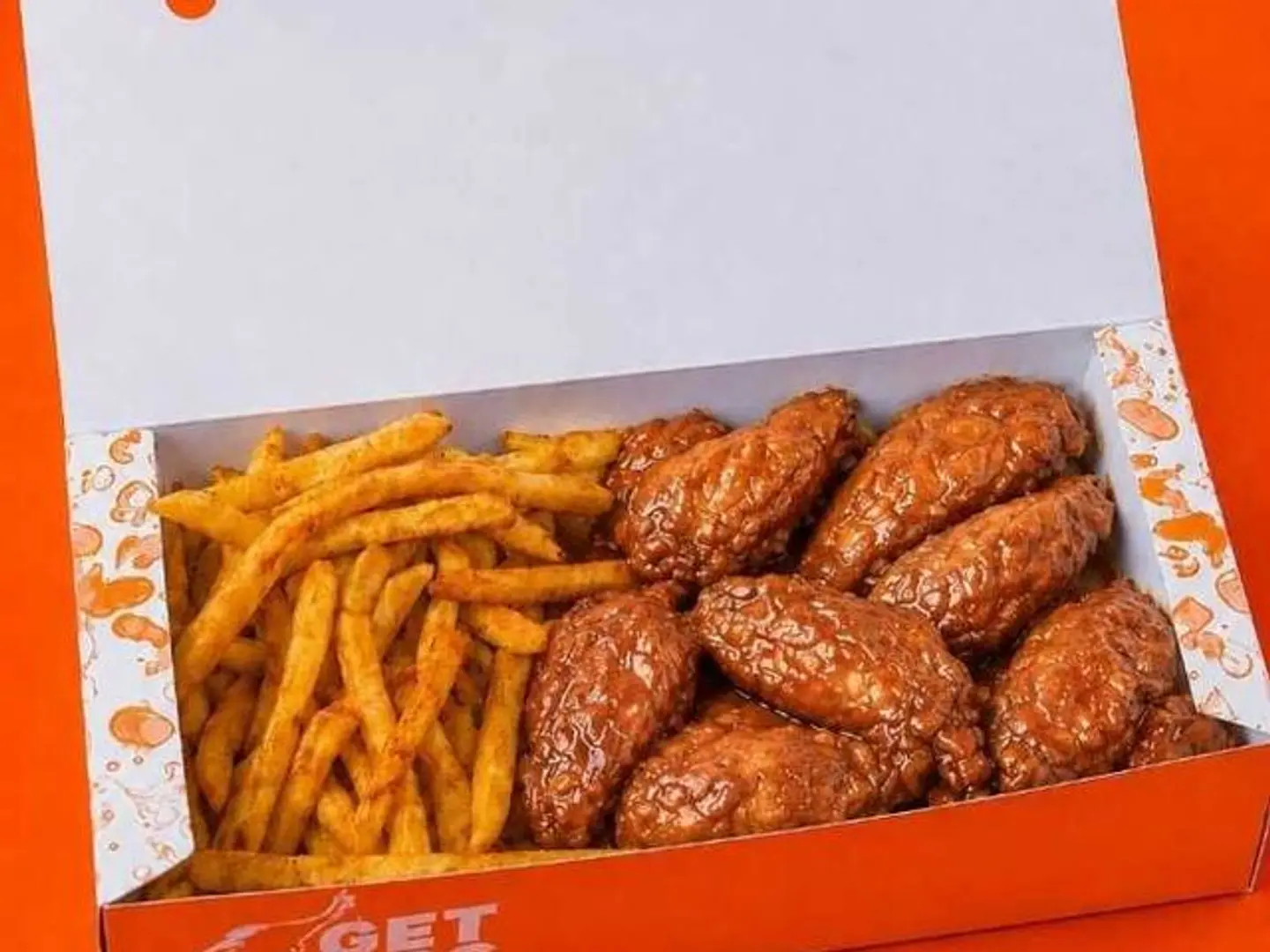 بوكس اجنحة ٨ قطع باربكيو
