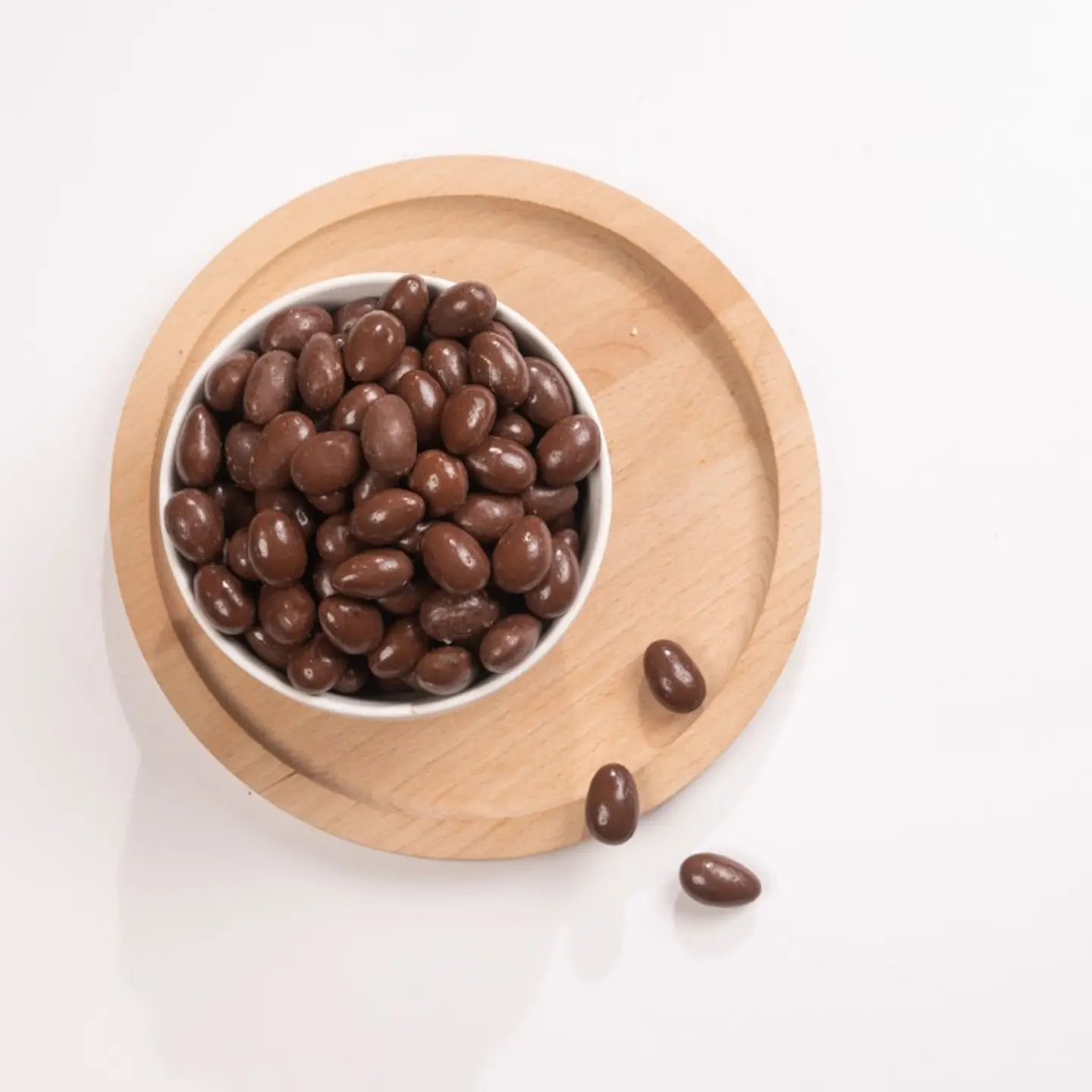 Chocolate Almonds Coated Nuts