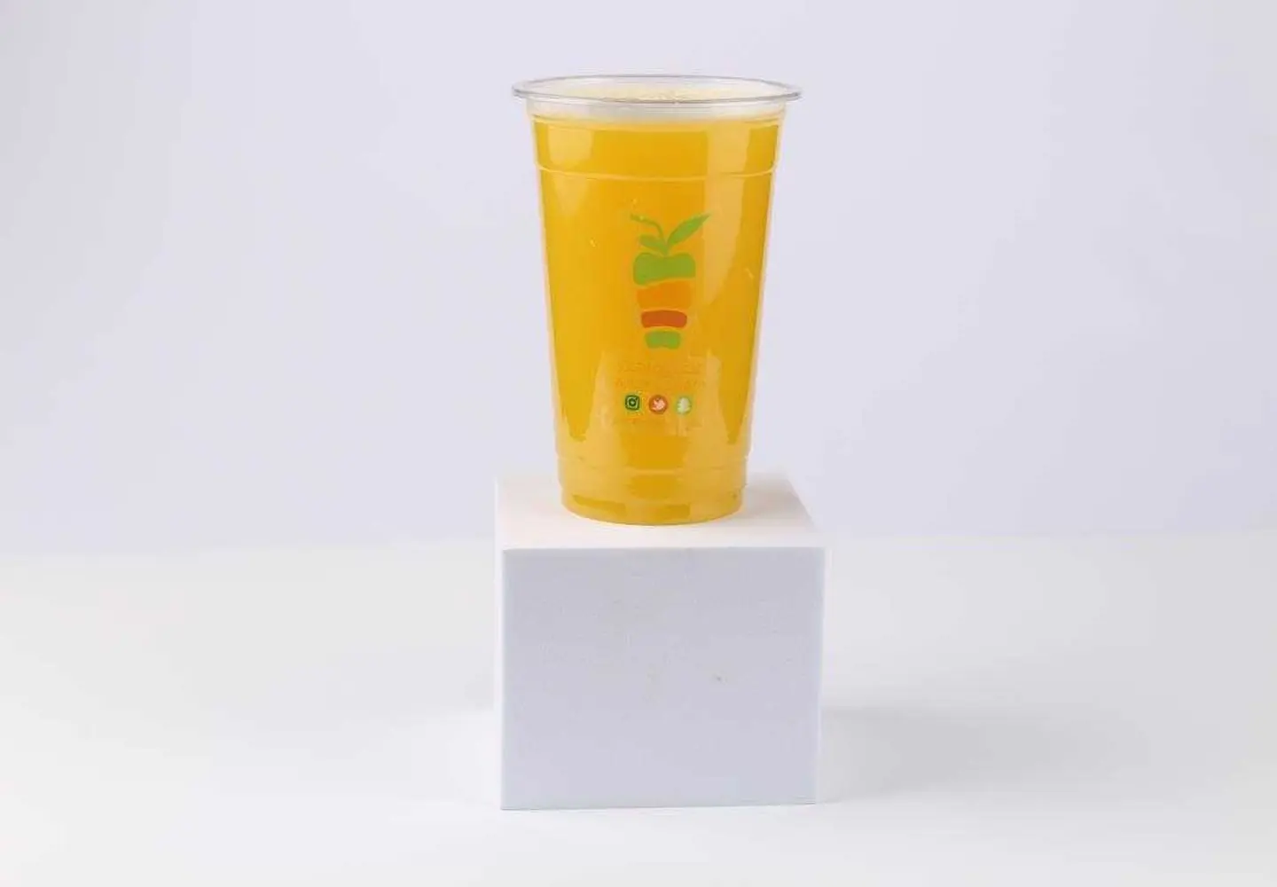 Orang &Pineapple