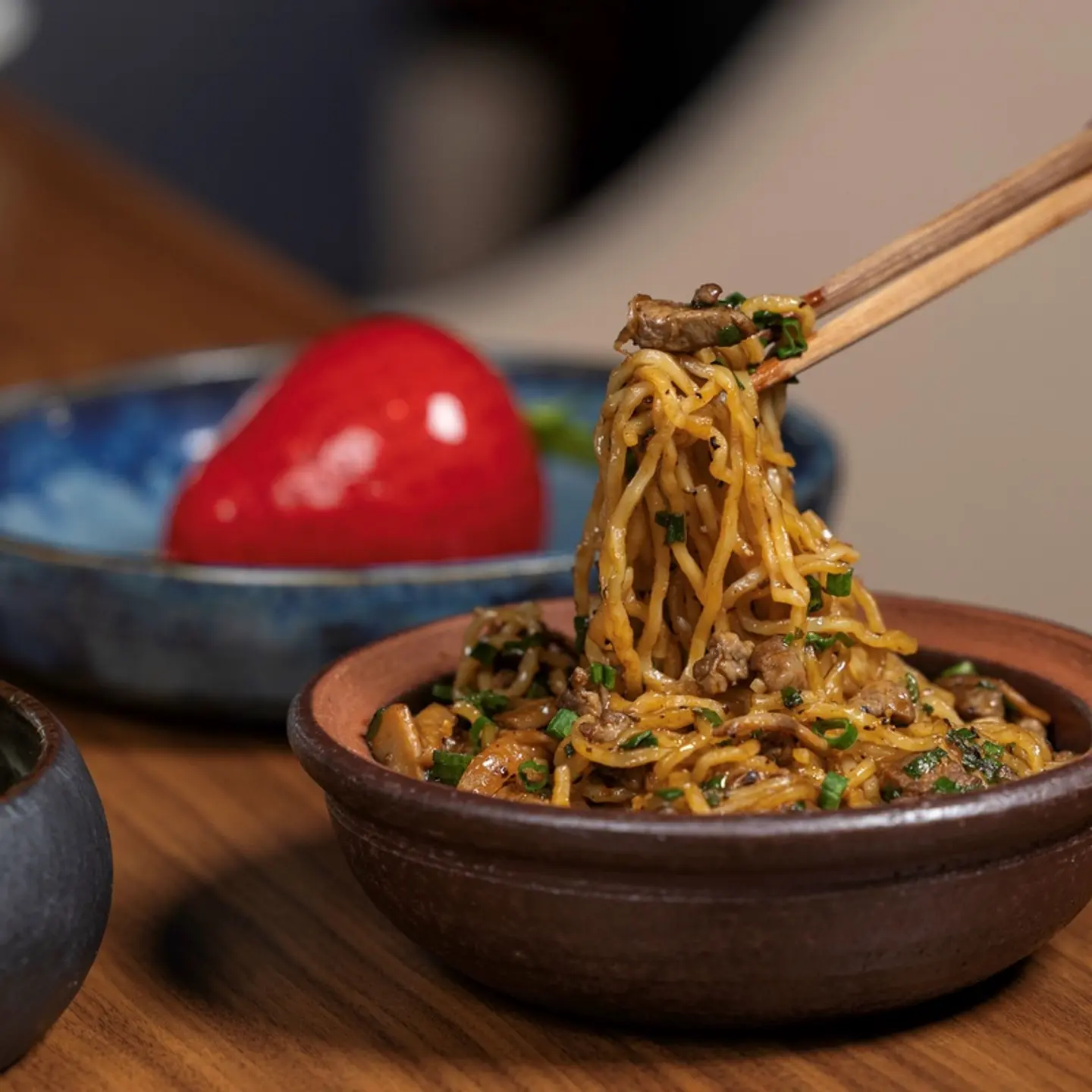 Black Pepper Beef Noodles
