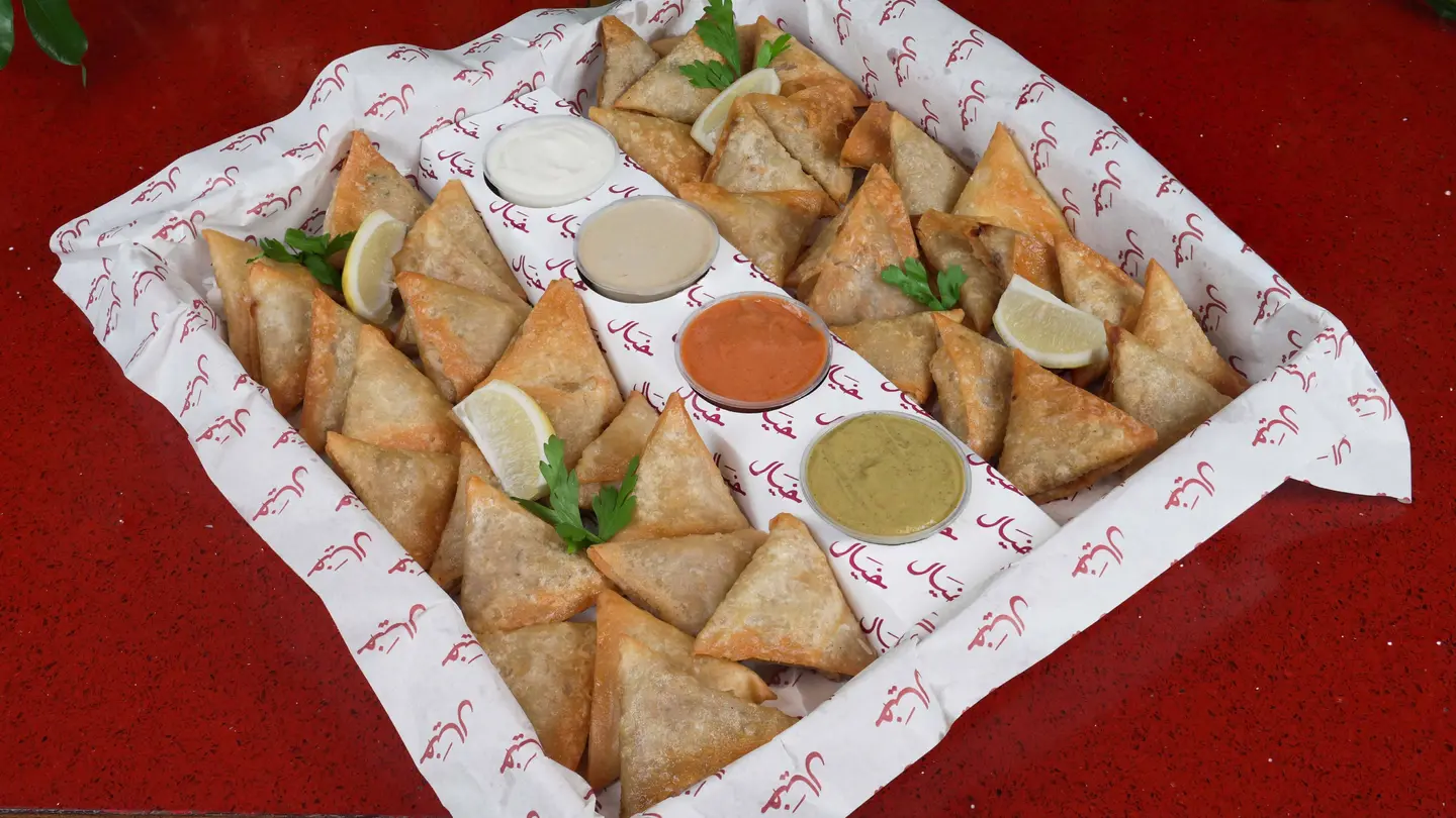 Box Sambusa Mix (40pcs)