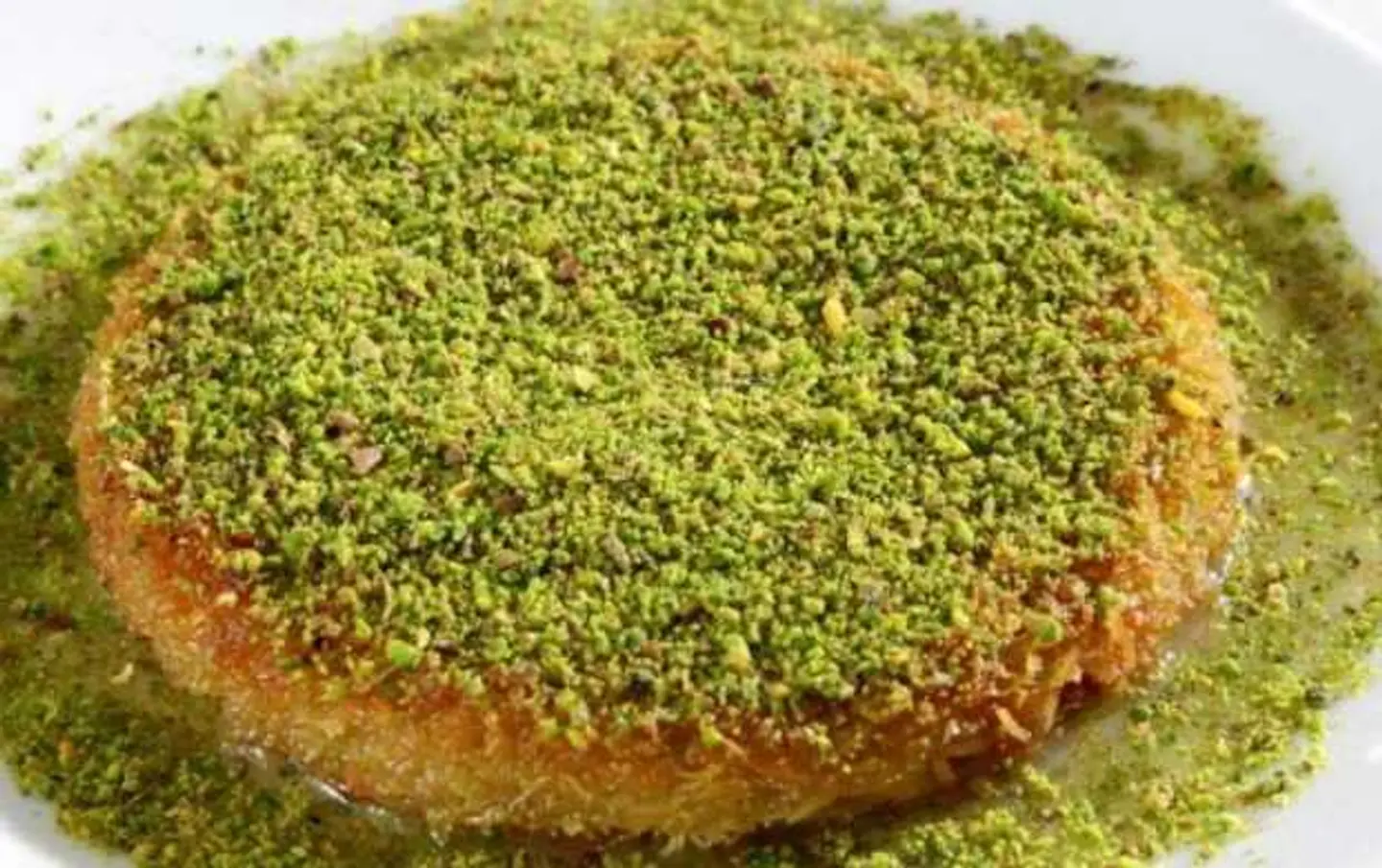 Pistachios Konafa