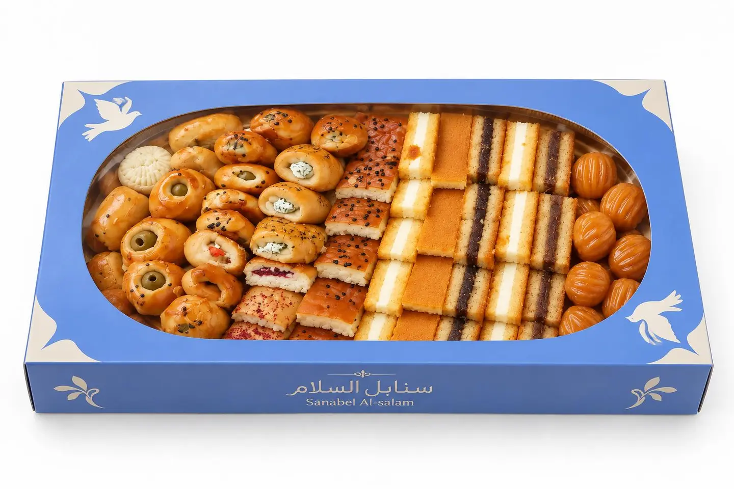 حلى وفطائر وسط