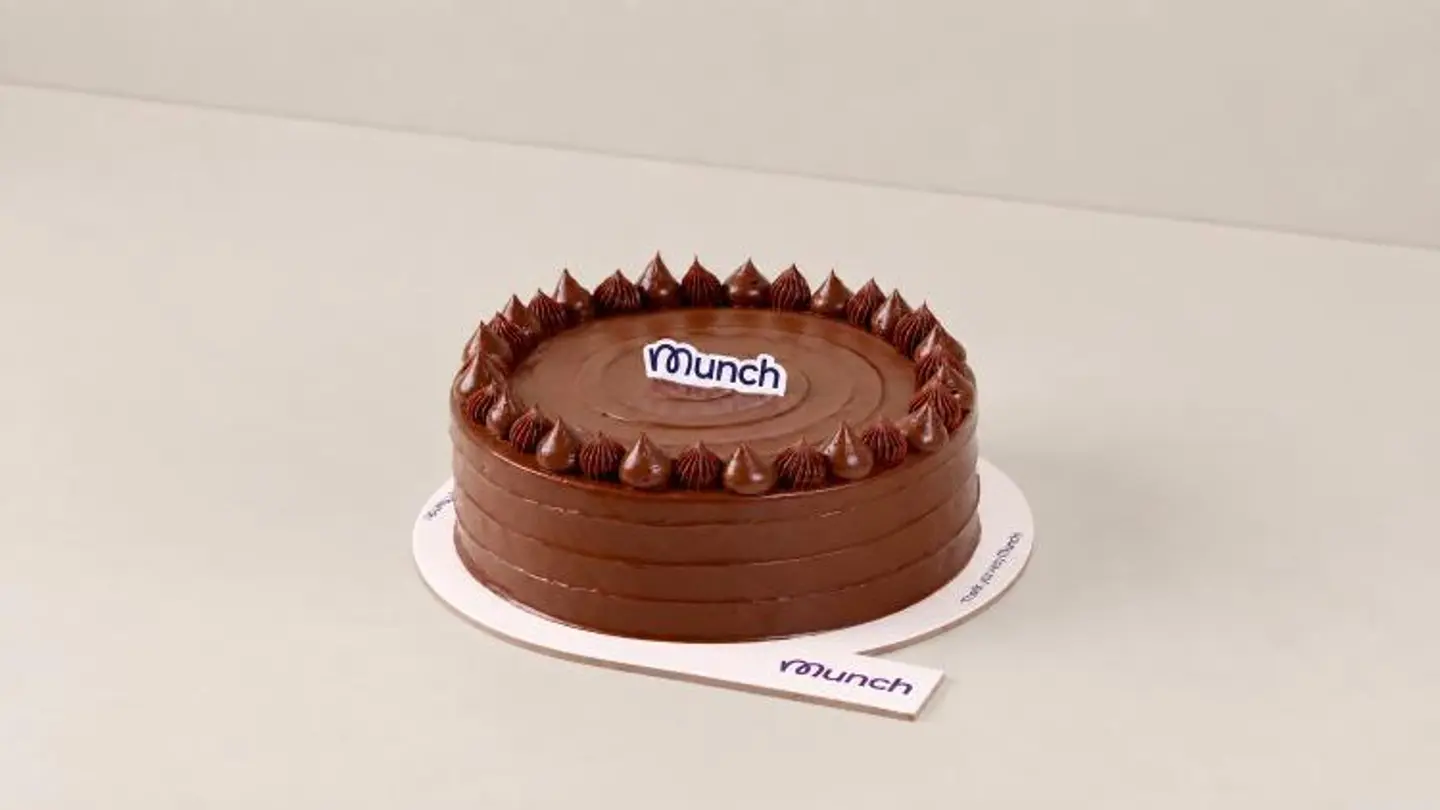 Chocolate Cake Medium
