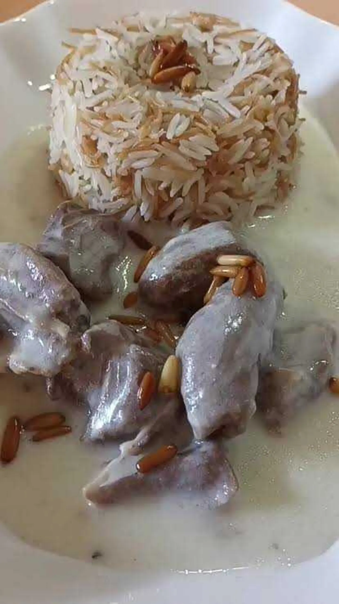 شاكرية باللحم الموزة