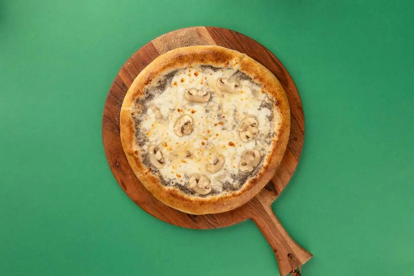 Funghi / Truffle Pizza Medium