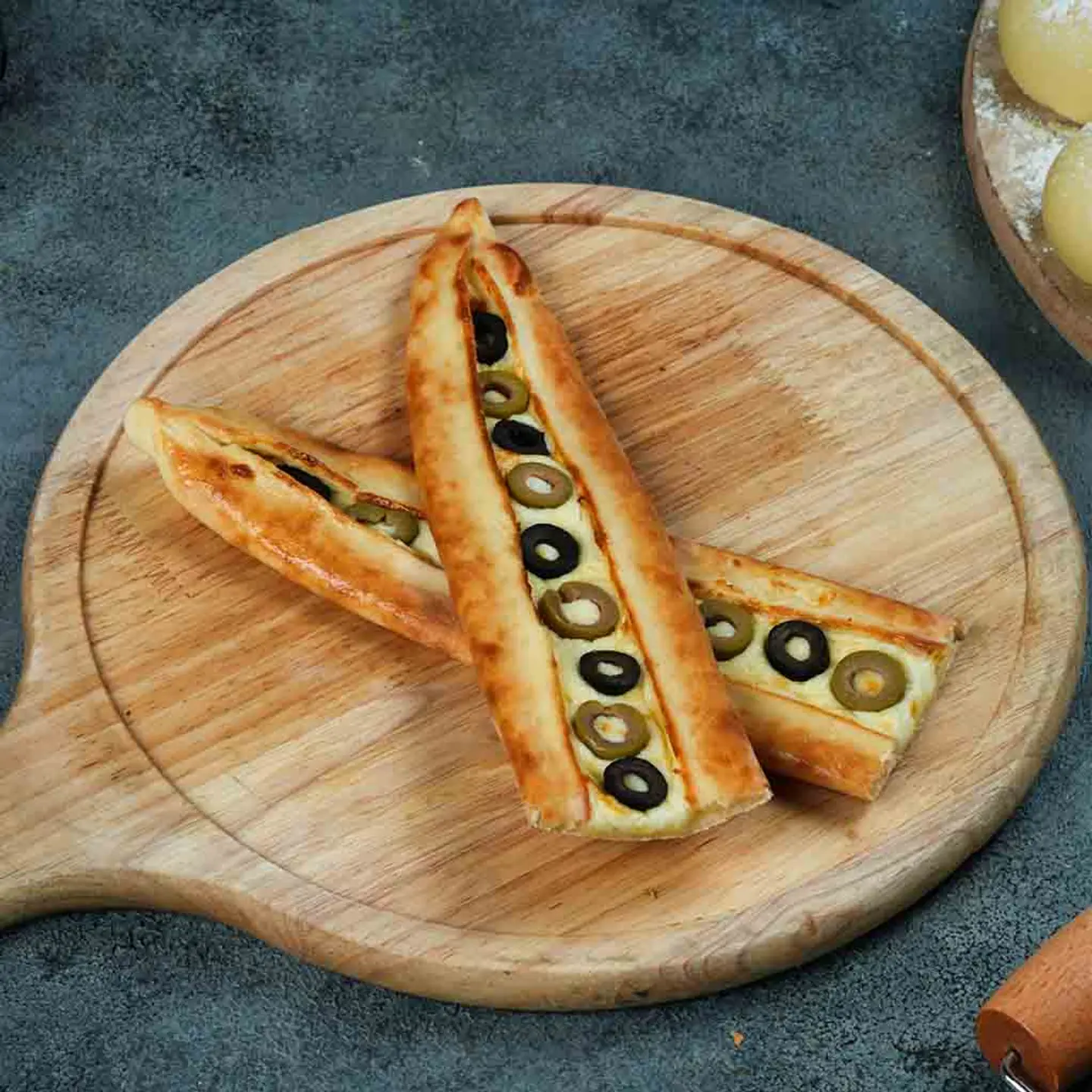 Olive Liquid Cheese Pie