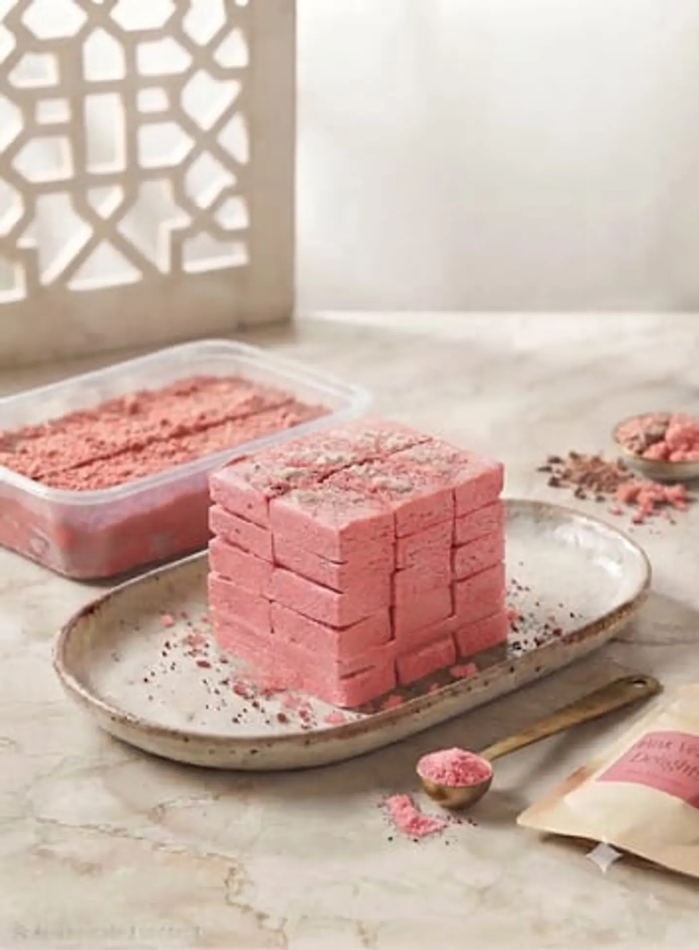 Red Velvet Labania