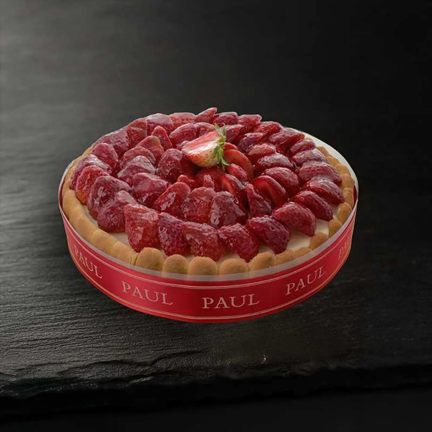 Strawberry Charlotte 28cm
