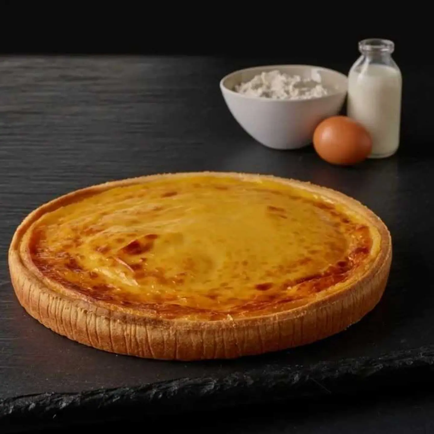 فطيرة الكسترد 28 سم.