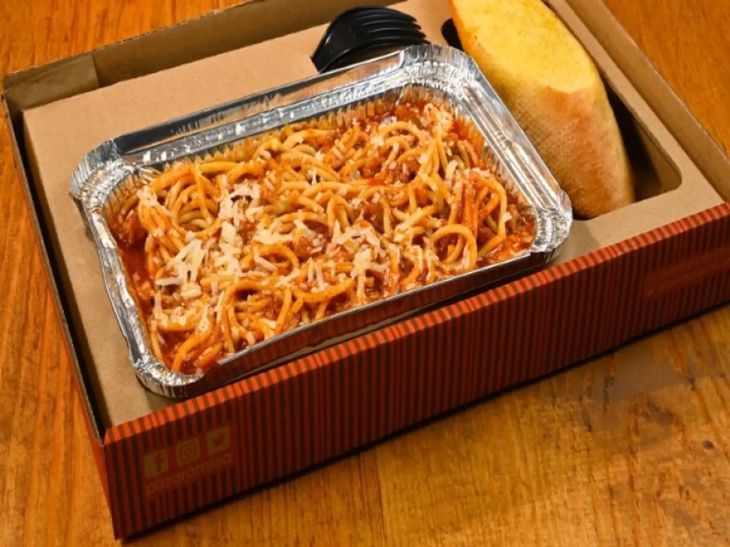 Spaghetti Pieces Of Meat