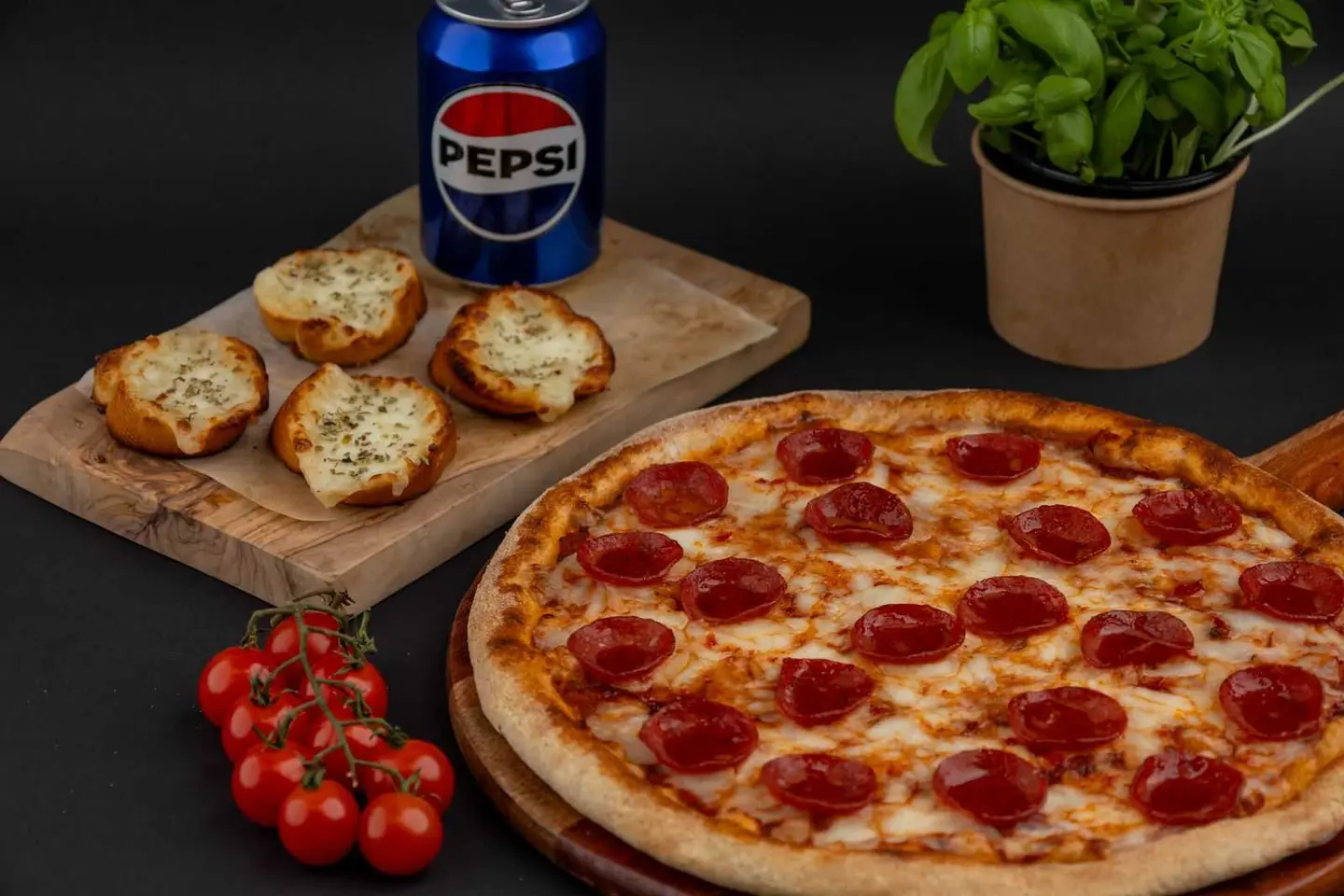 Large Pizza Meal For 1