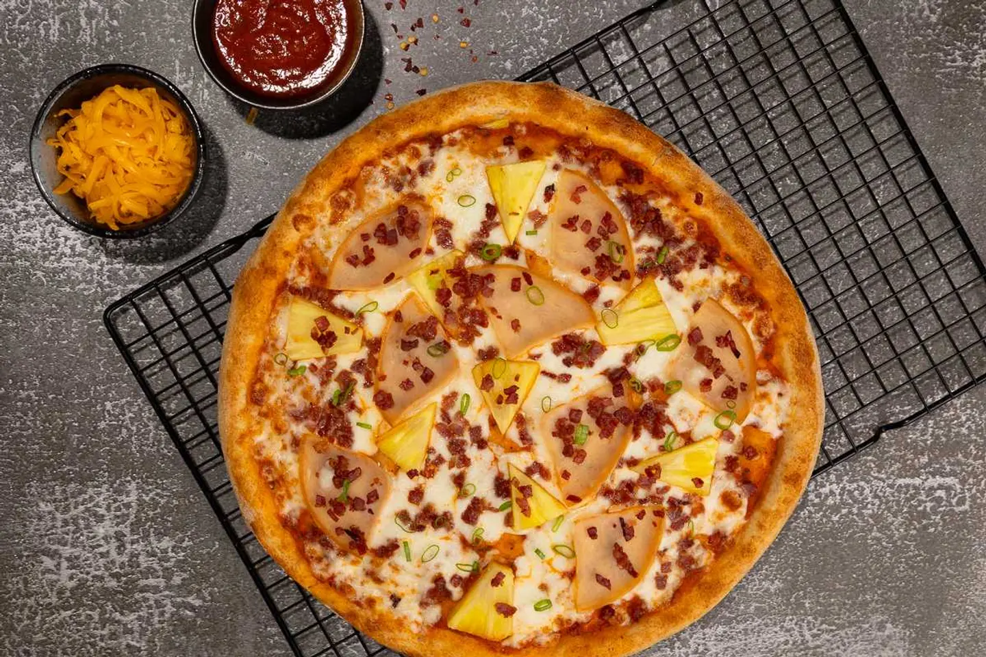 Hawaian Pizza 12 Inches