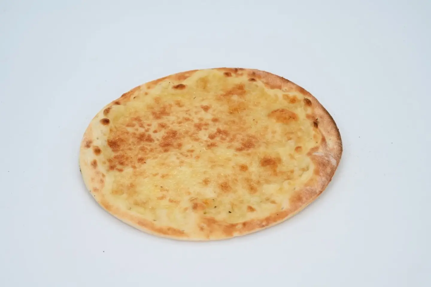 مناقيش جبن حلوم
