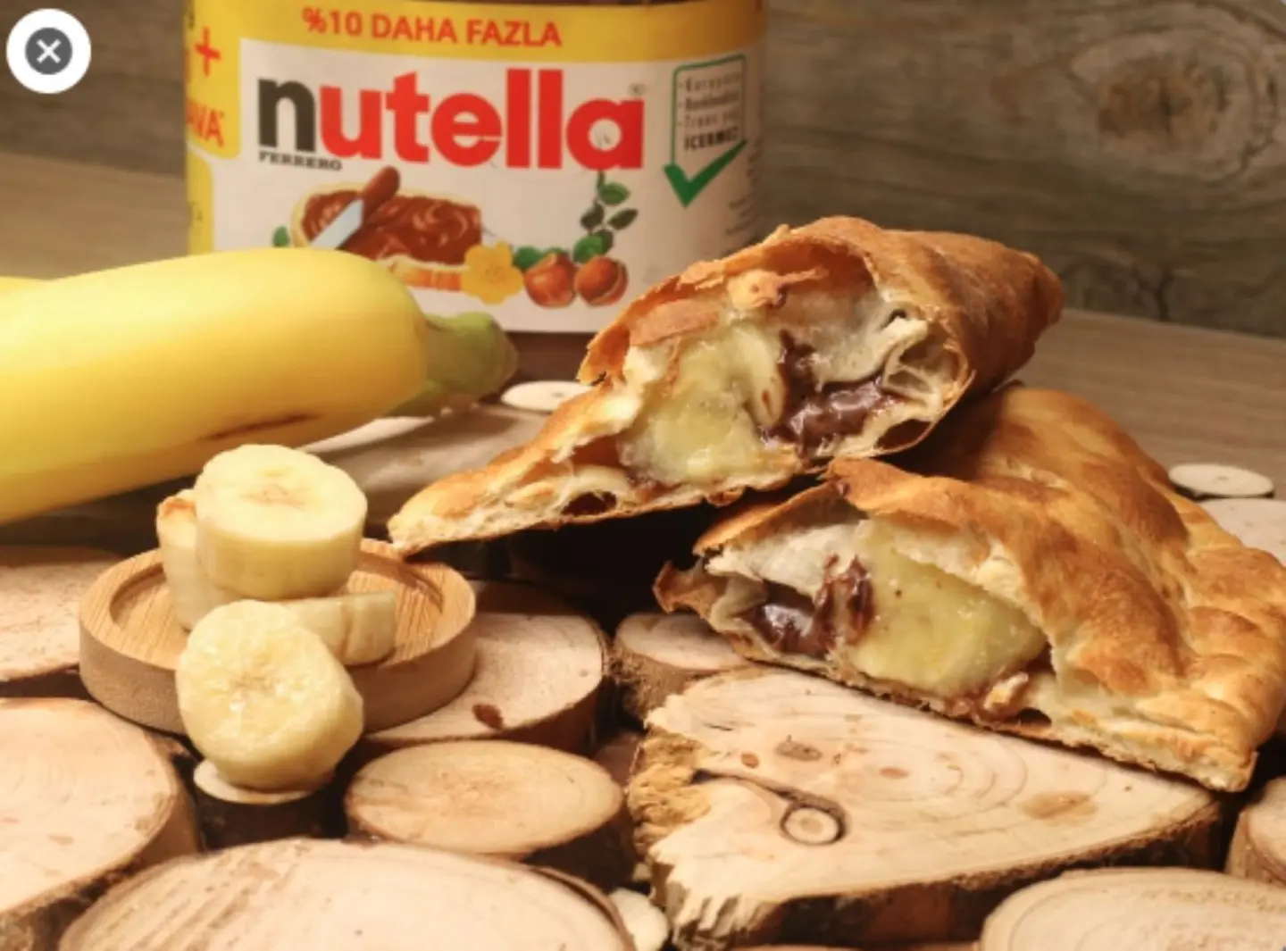 Nutella Chocolate Manakeesh With Banana