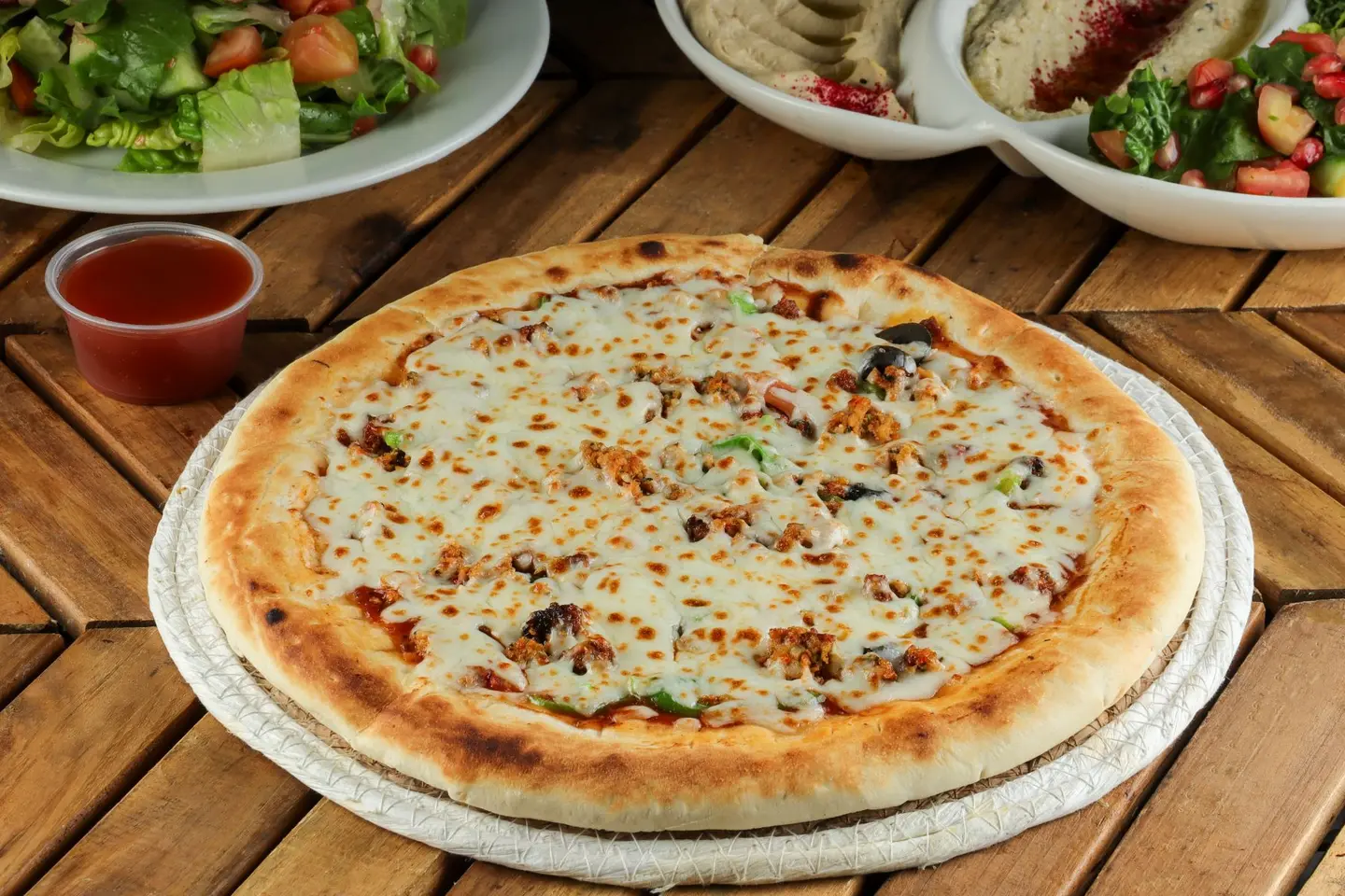 Reef Al Andaleeb Pizza Large