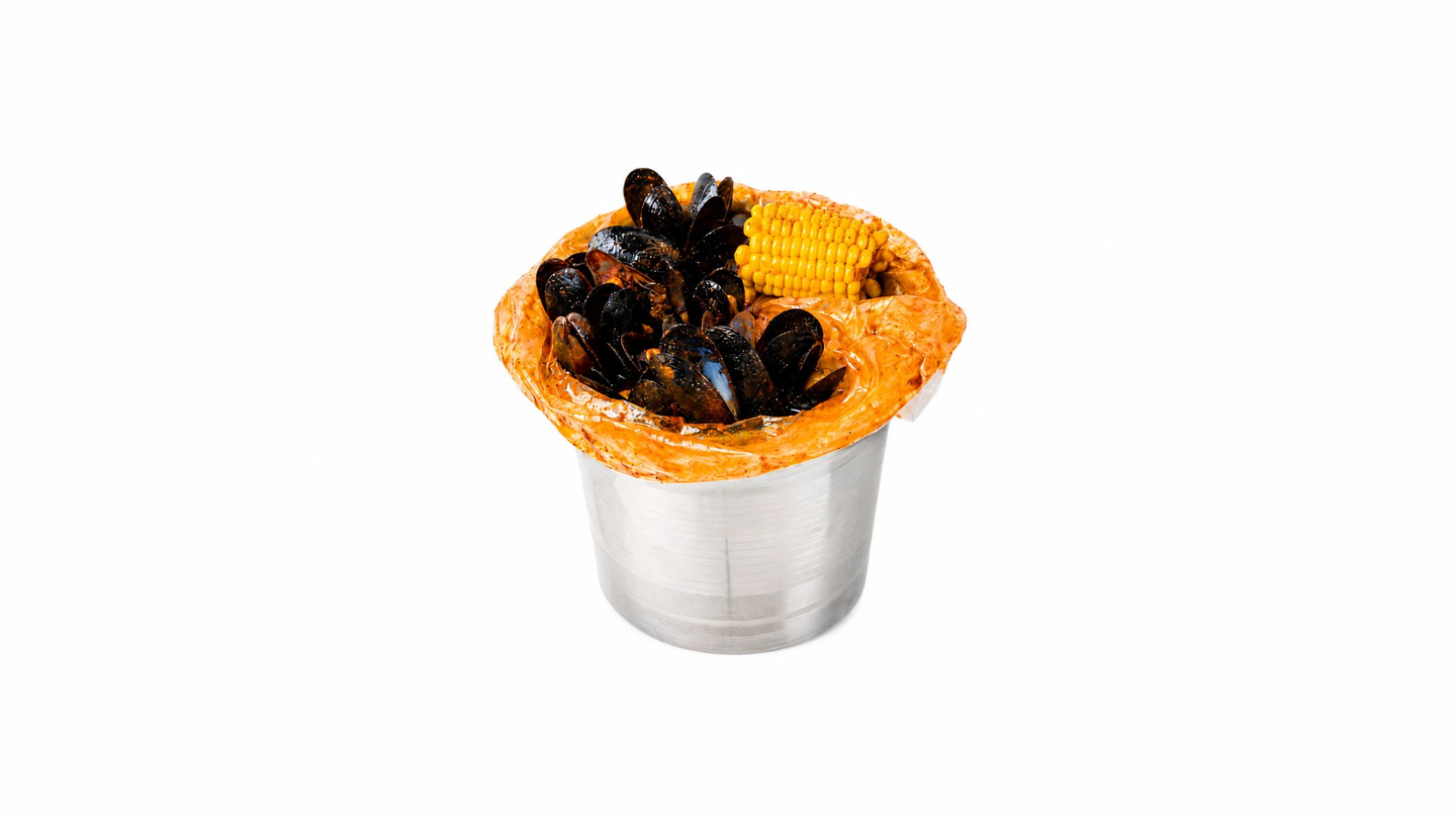 Dutch Mussels Boiled - Cajun Sauce