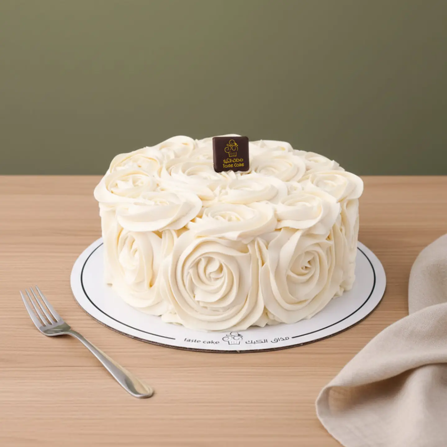 White Rose Cake