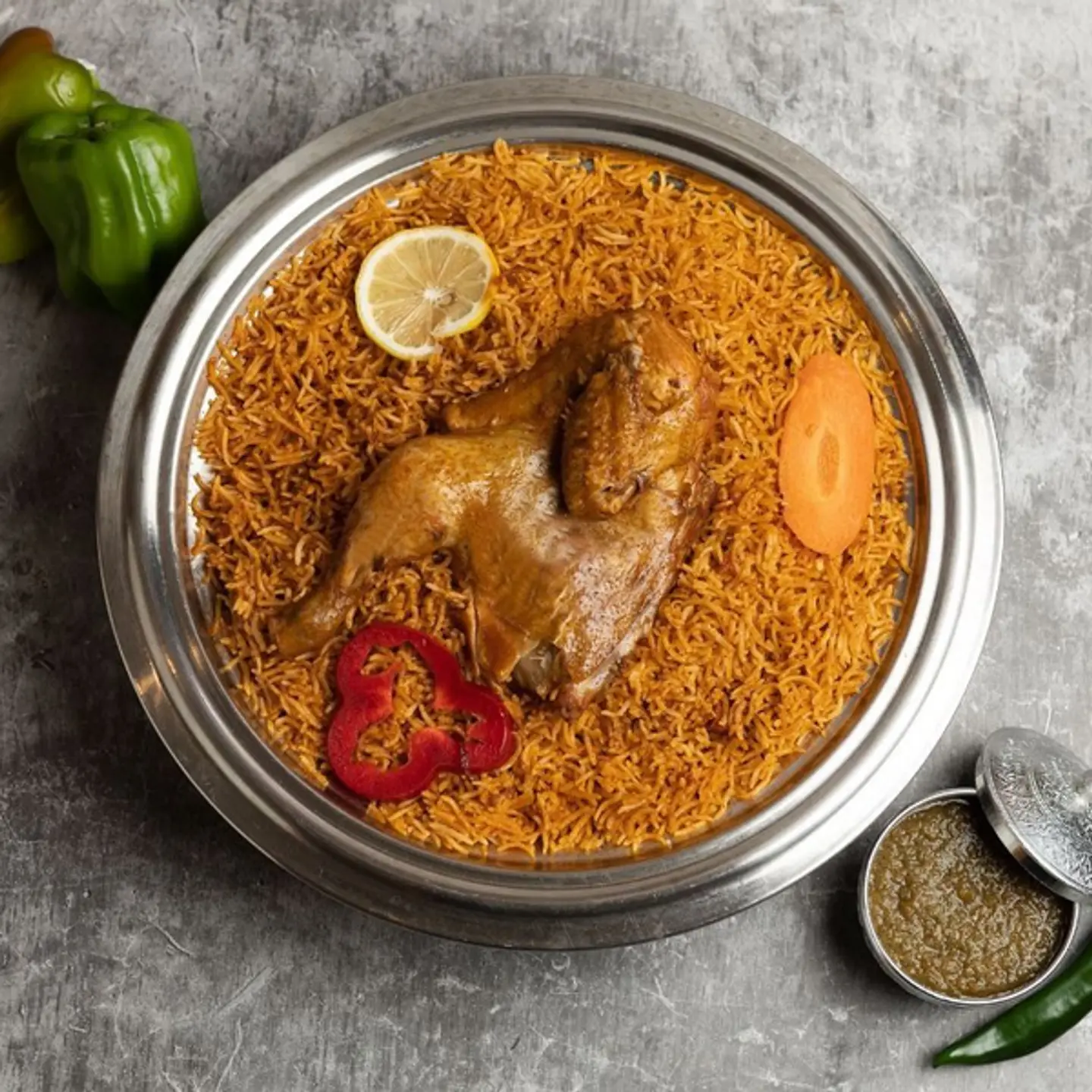 نص دجاج مضغوط