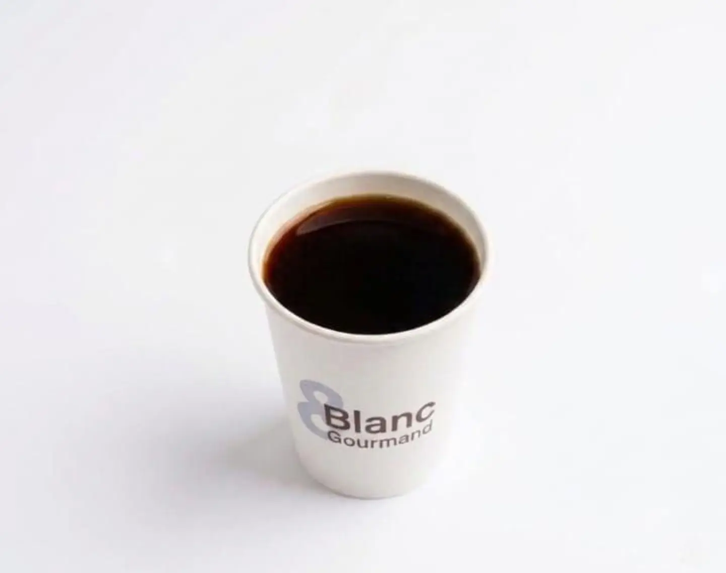 كوب قهوة اليوم بلاك